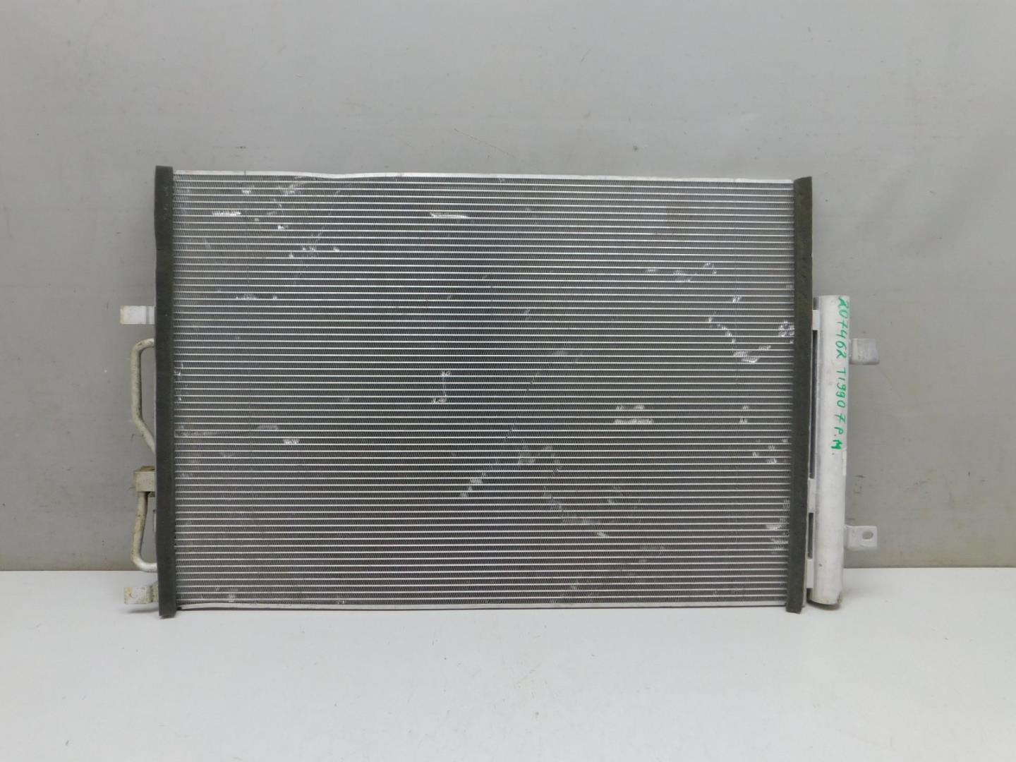 Радиатор кондиционера / конденсер