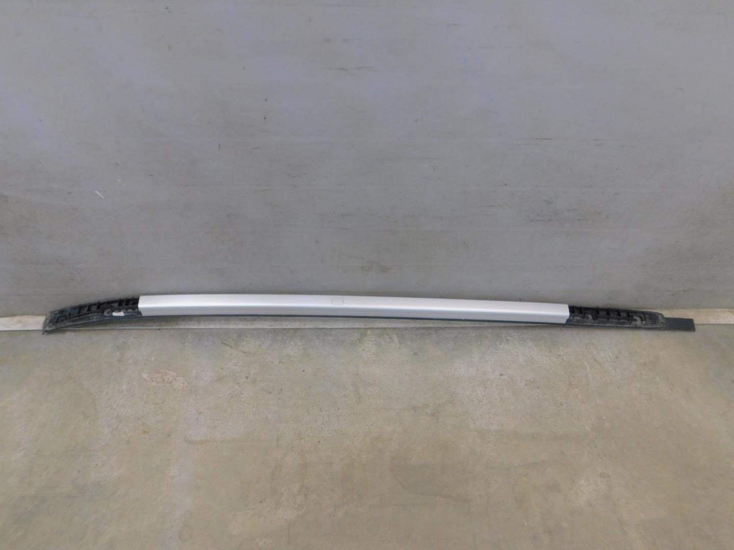 Рейлинг (релинг) левый (планка на крышу)