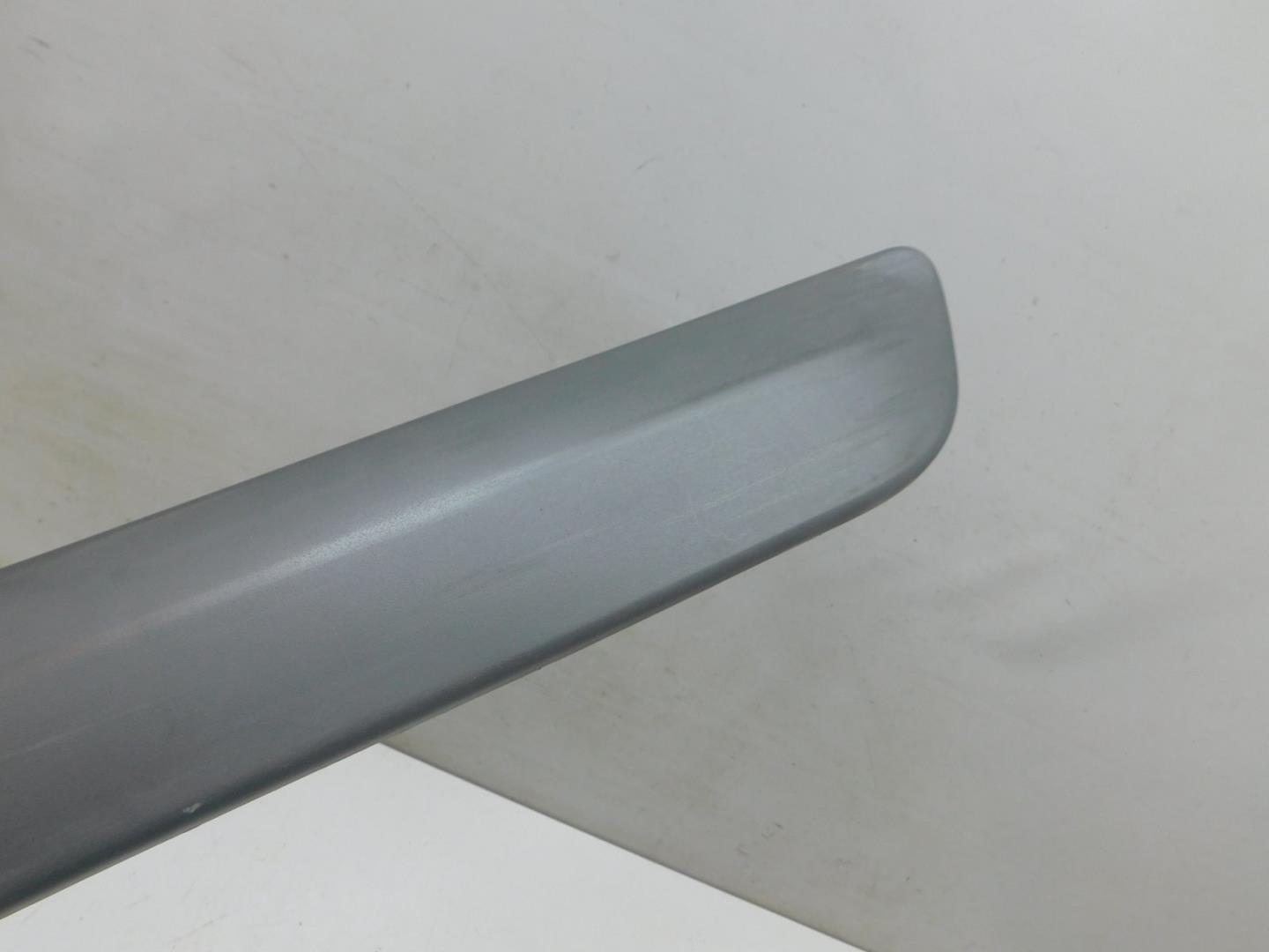 Накладка двери задней левой