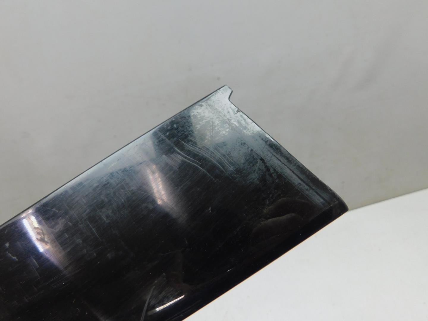 Накладка двери передней левой