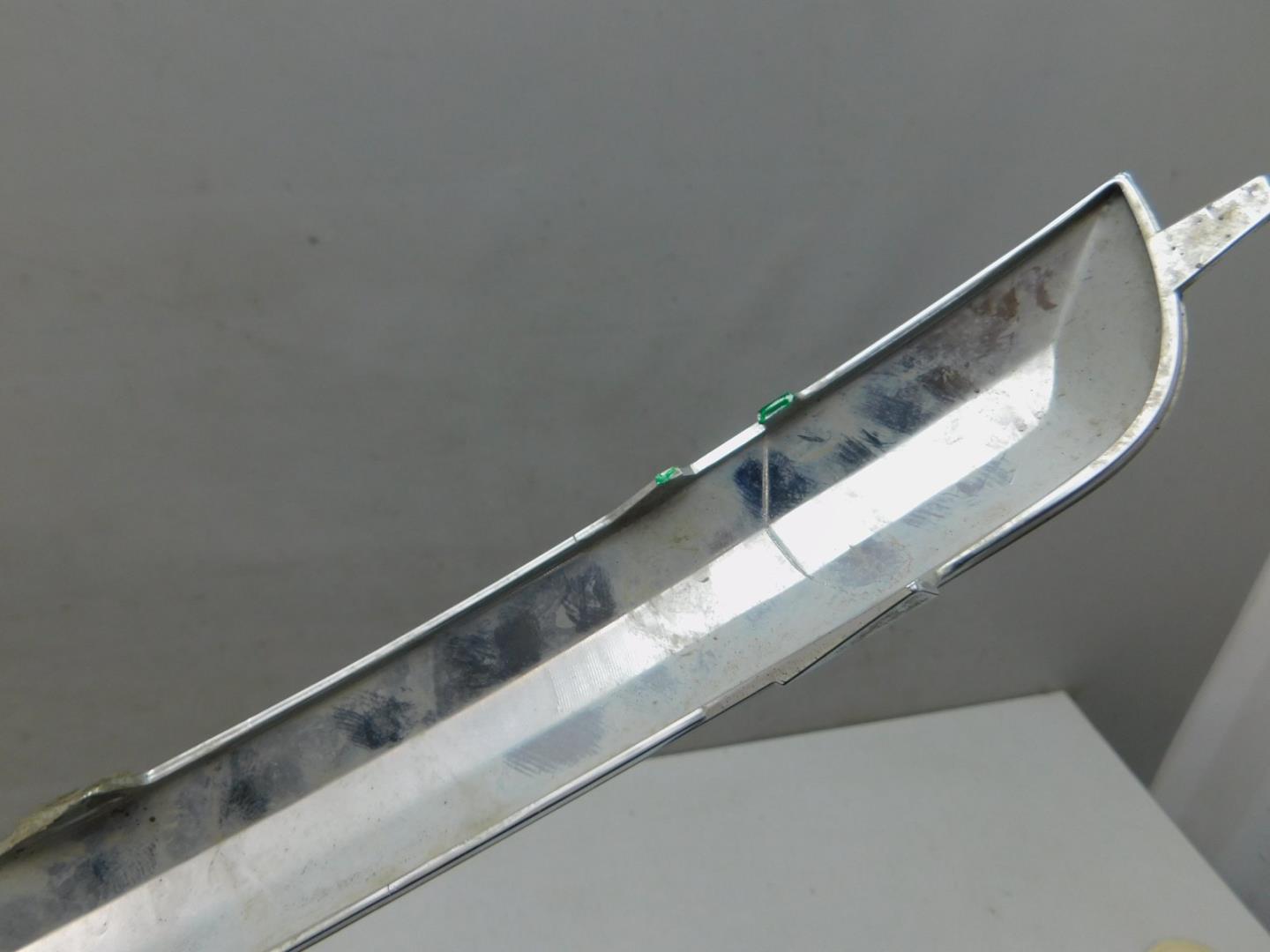 Накладка переднего бампера