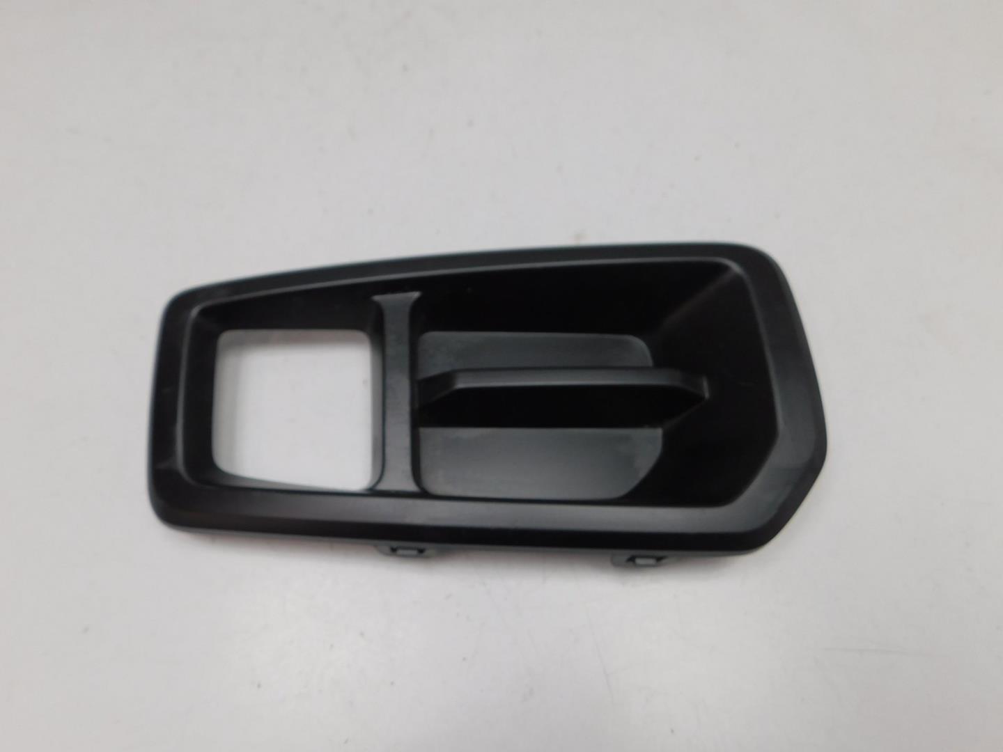 Накладка заднего бампера левая