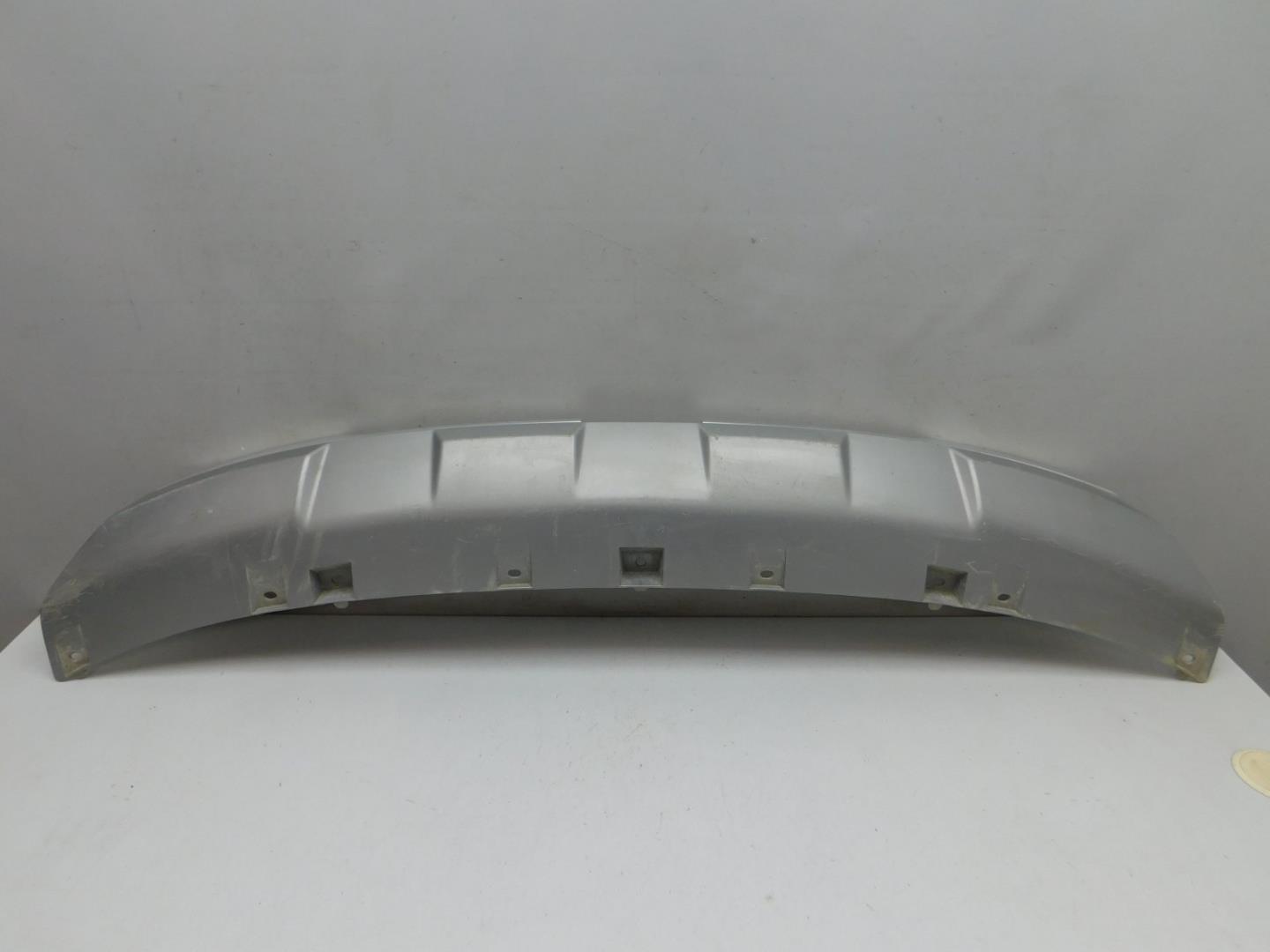 Накладка переднего бампера