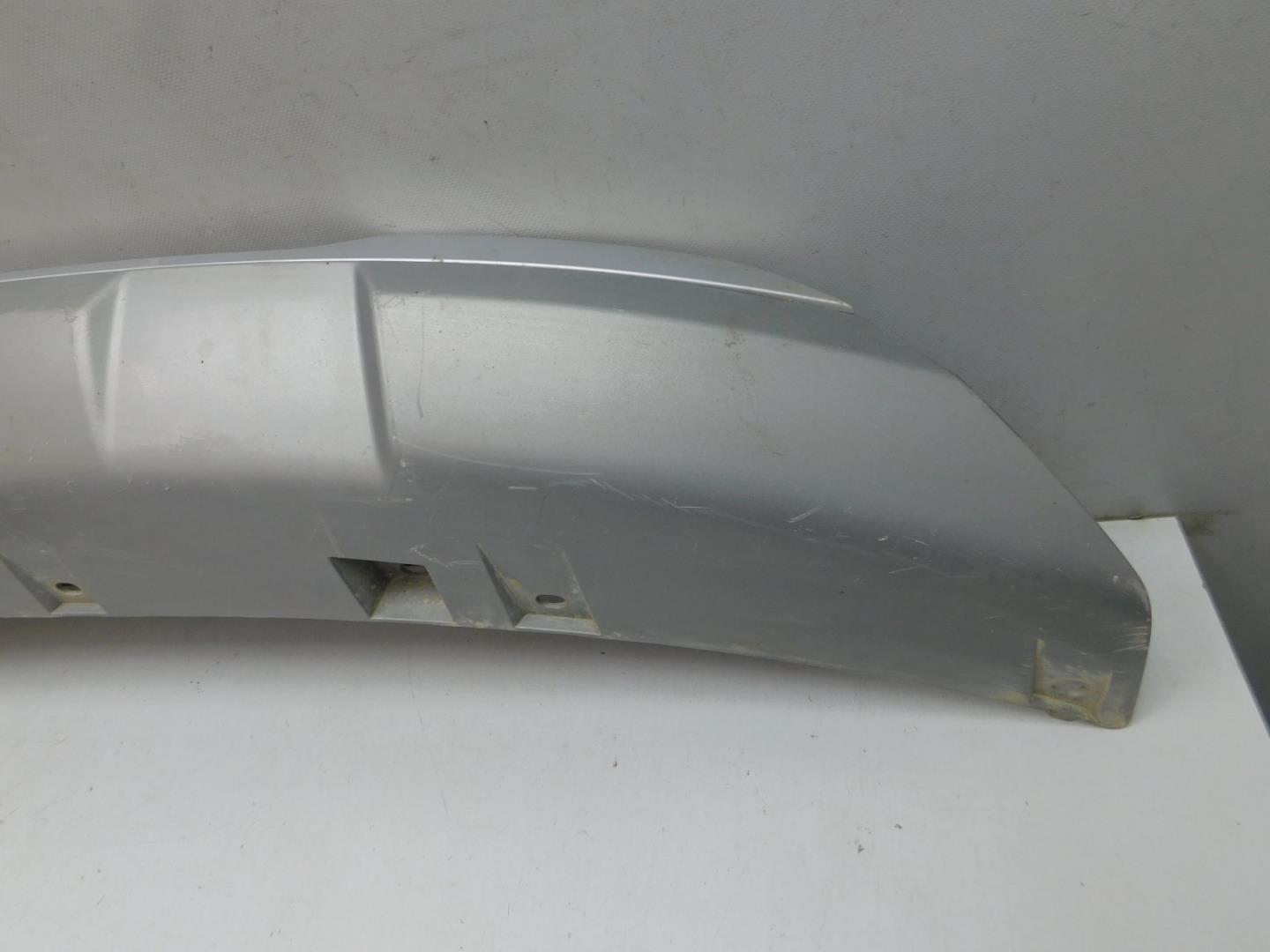 Накладка переднего бампера