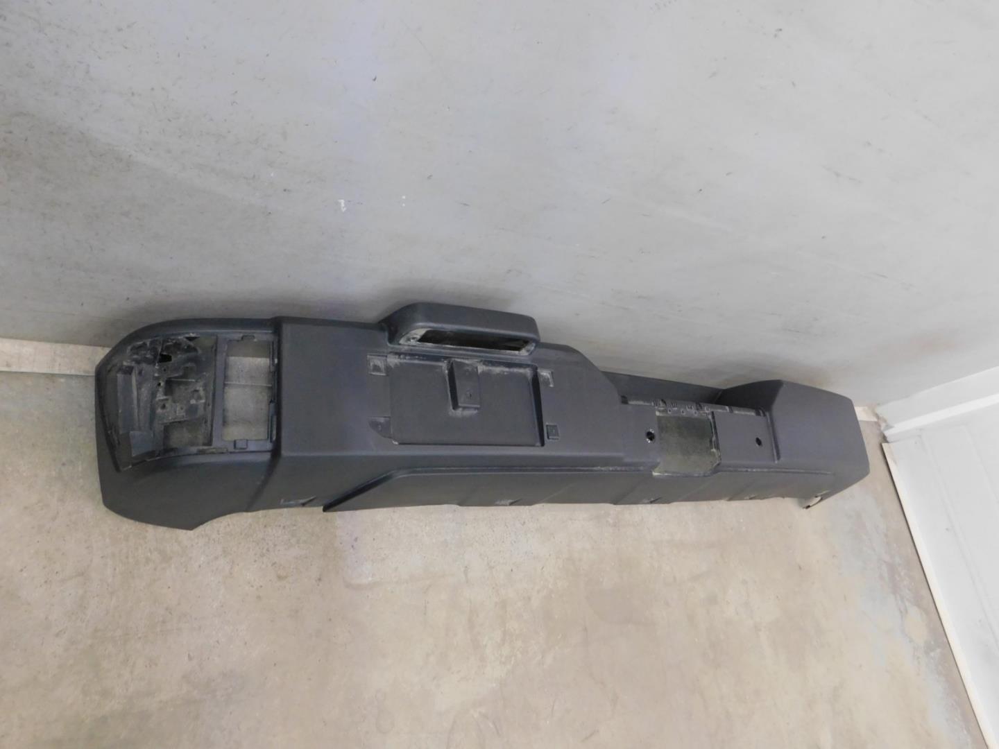 Бампер задний