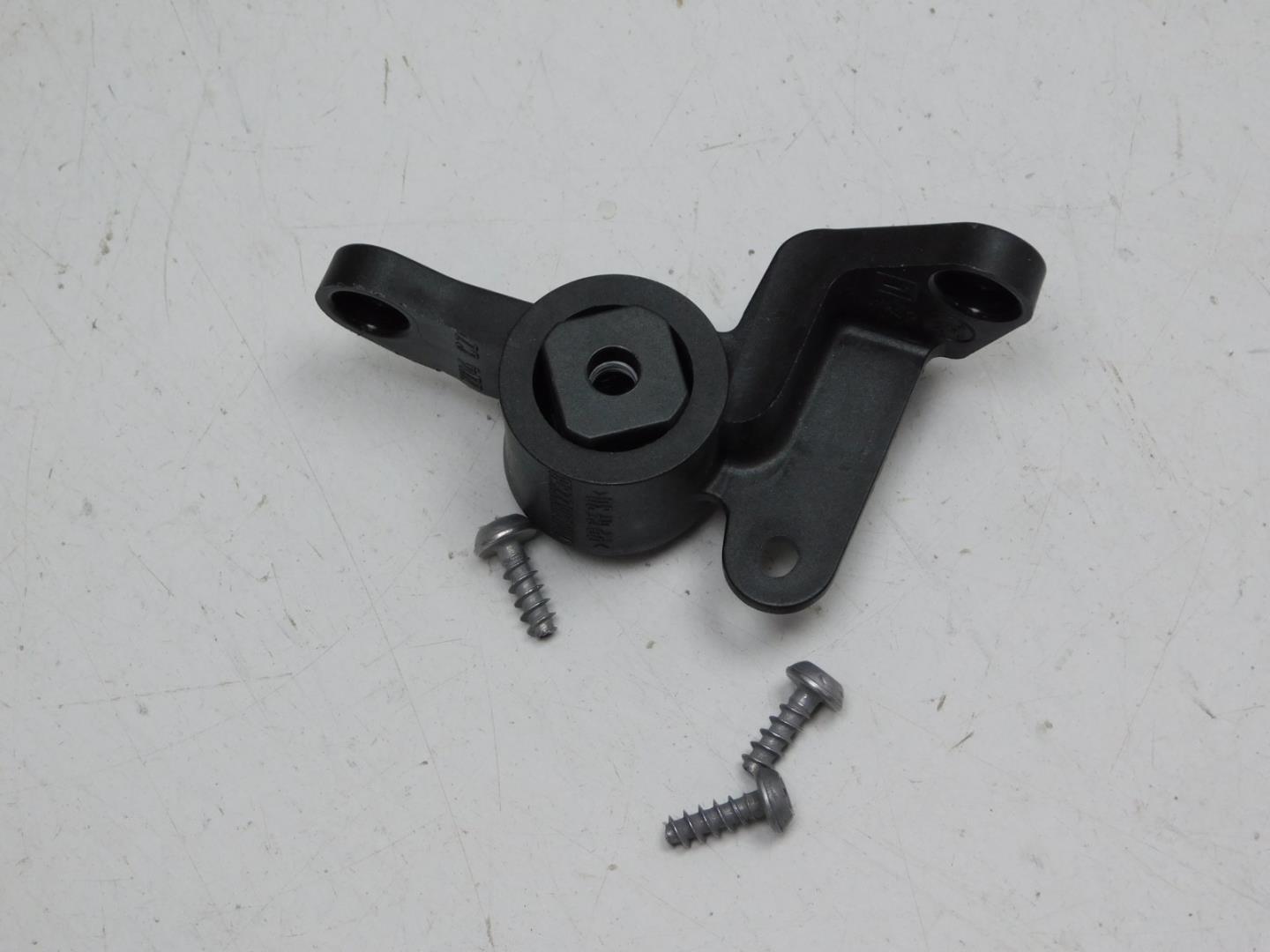 Крепеж фары