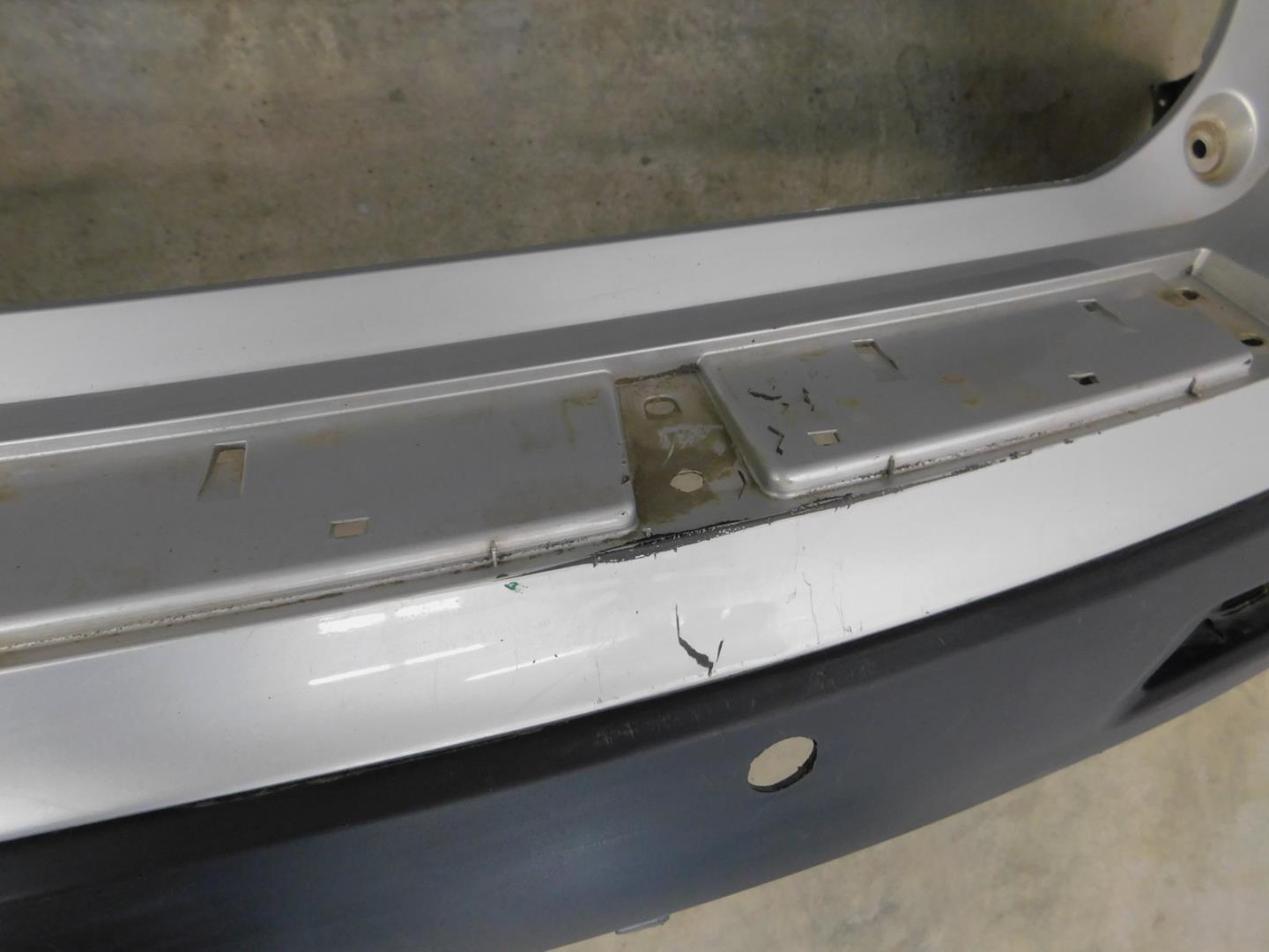 Бампер задний