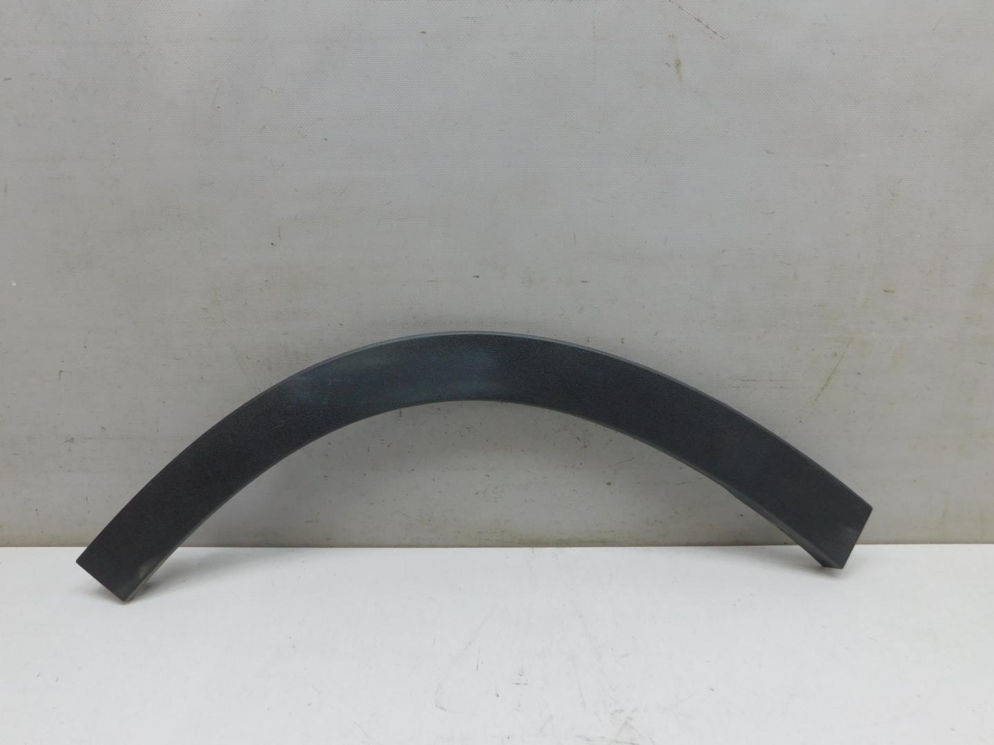 Накладка заднего крыла правого