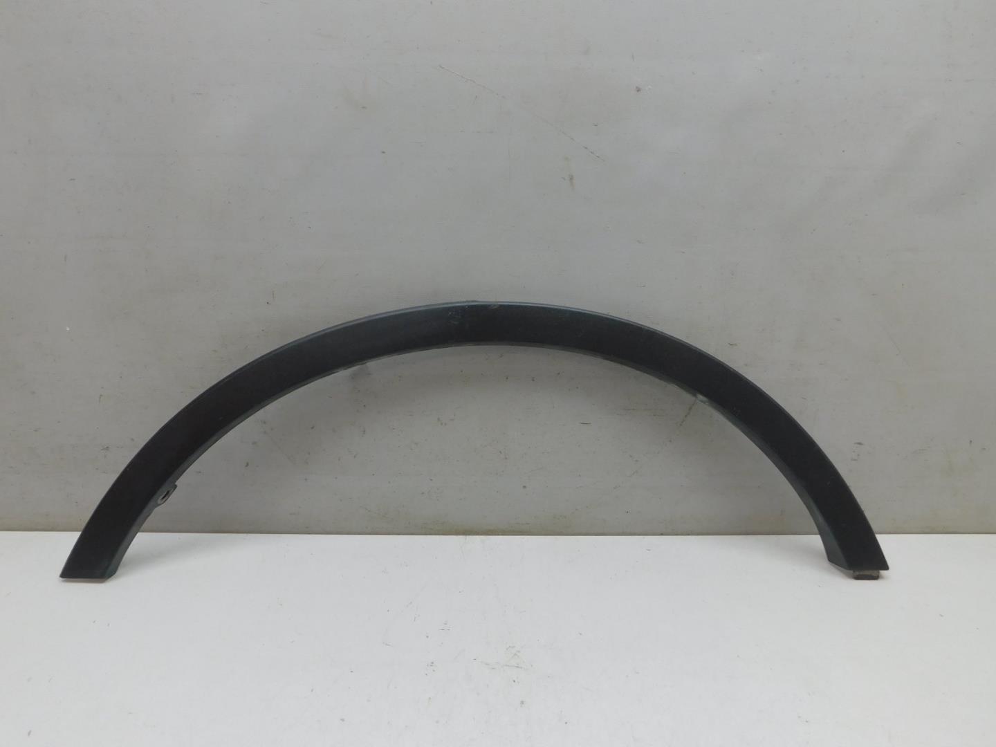 Накладка заднего крыла правого