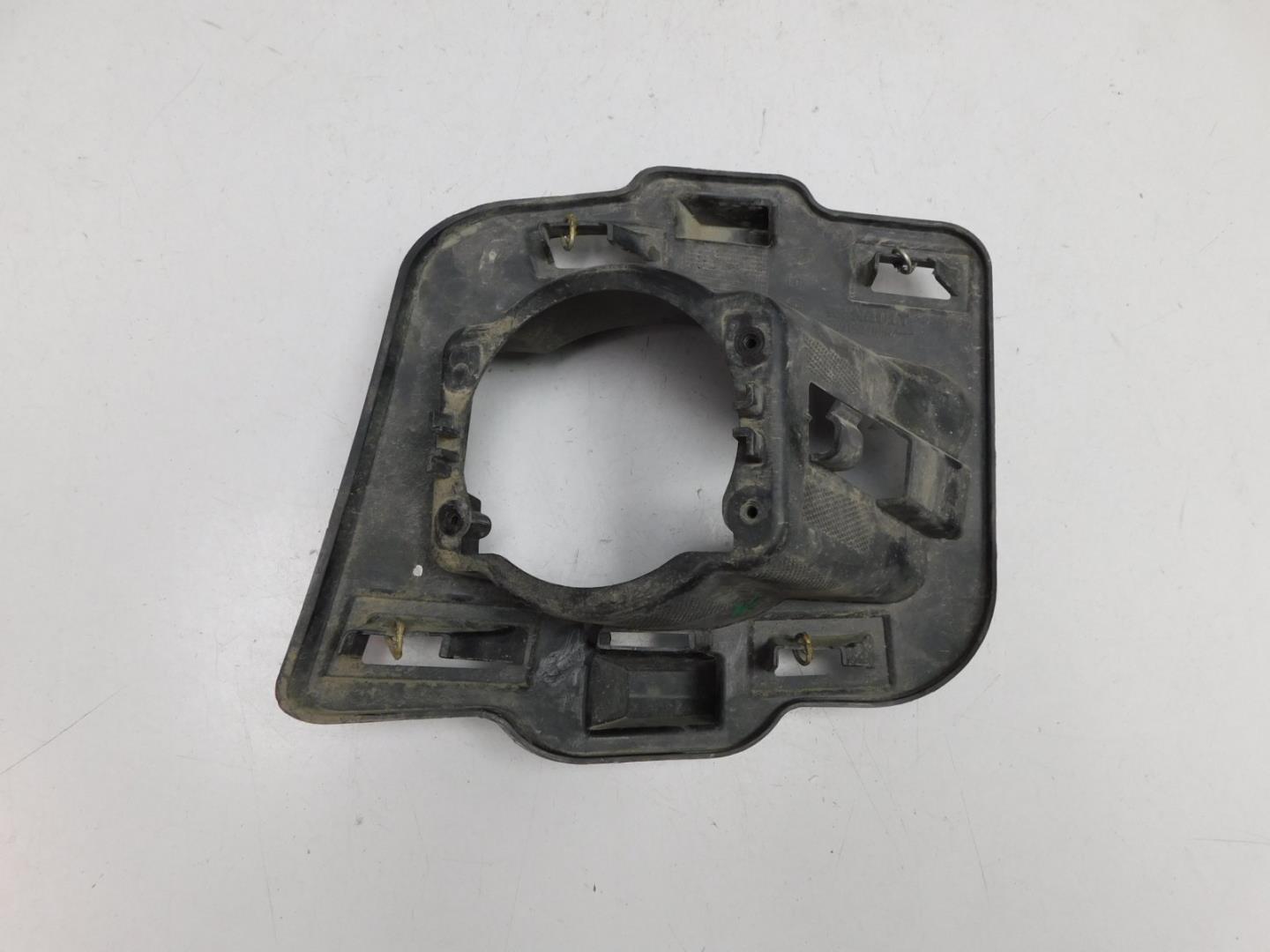 Кронштейн фары противотуманной правой