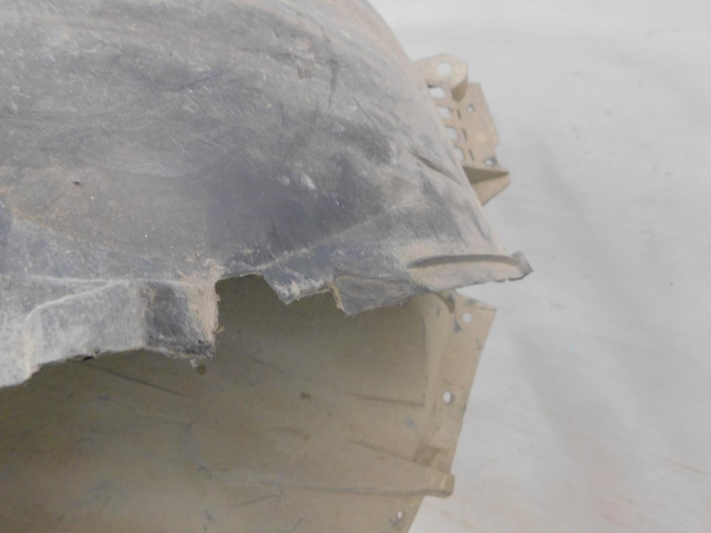 Локер передний правый