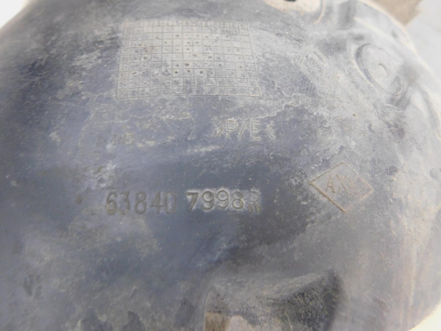 Локер передний правый