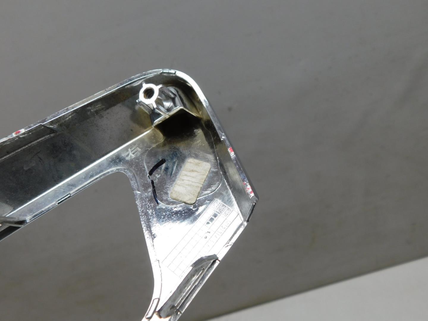 Накладка переднего бампера