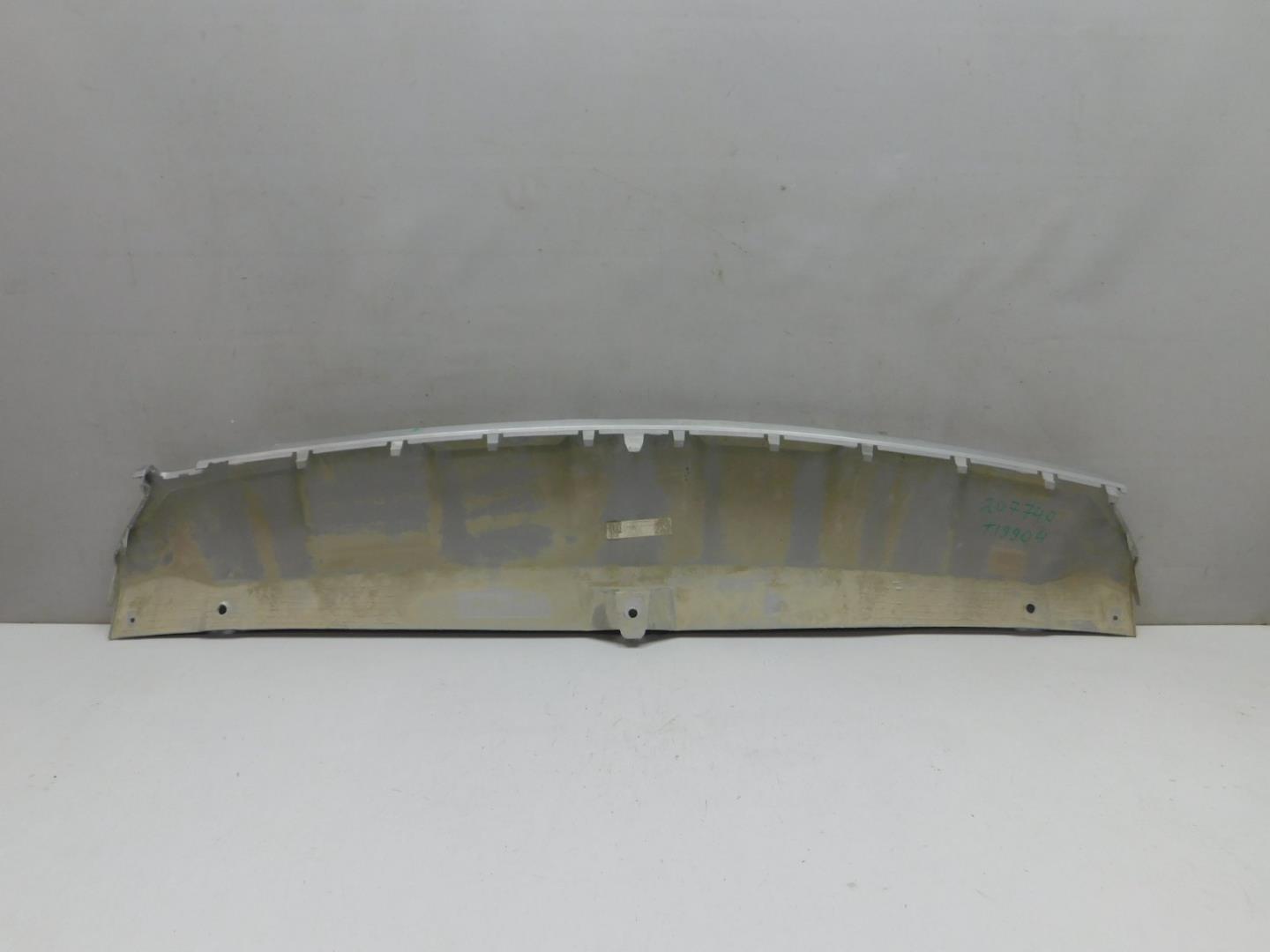 Накладка заднего бампера