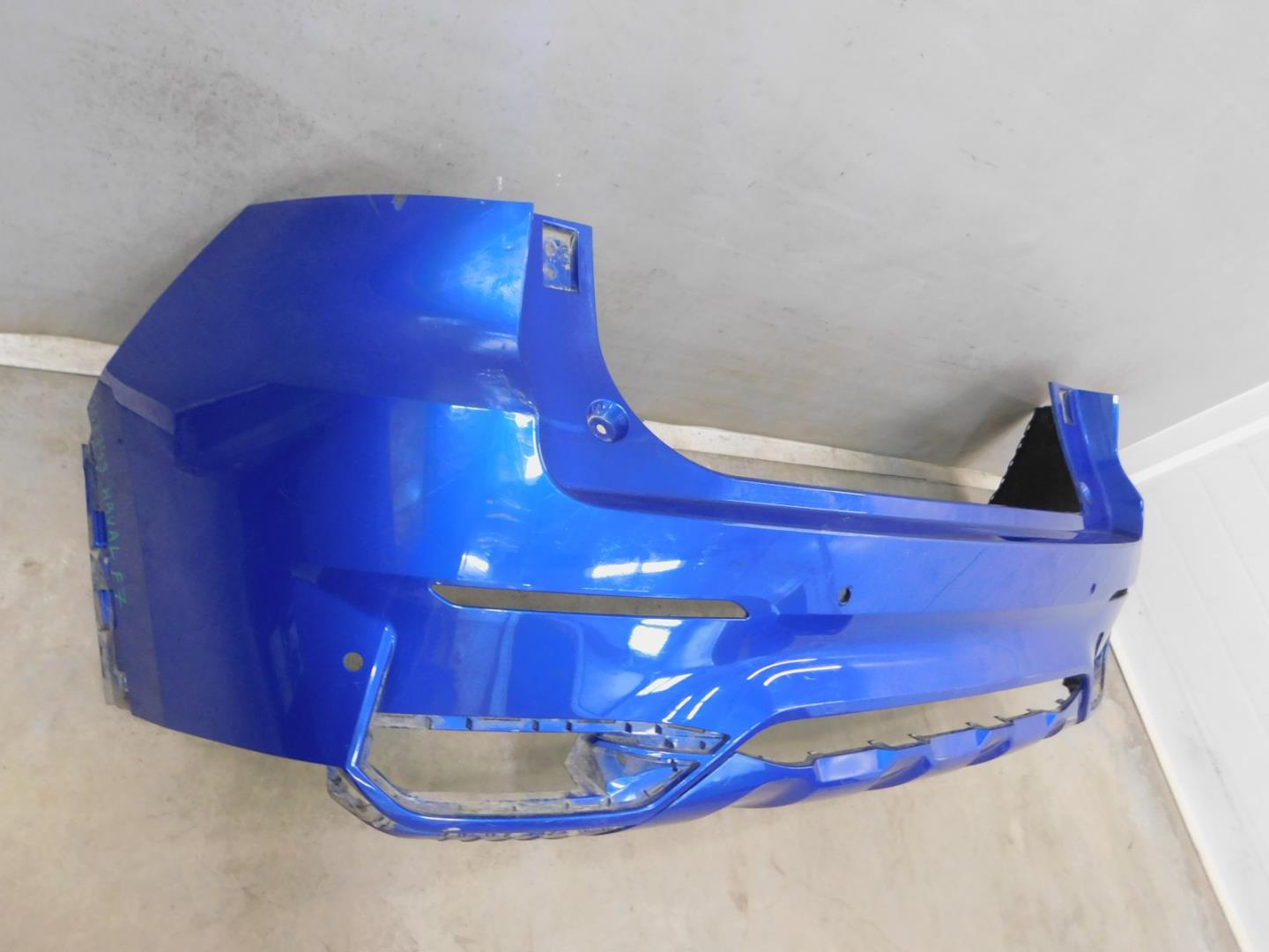 Бампер задний