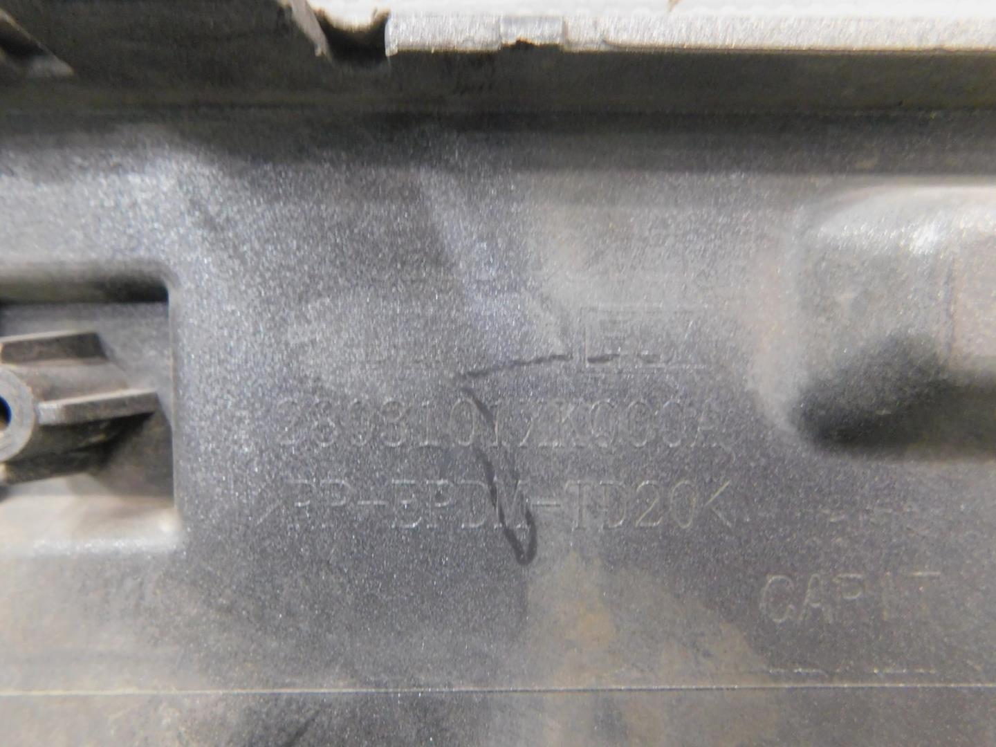 Бампер передний