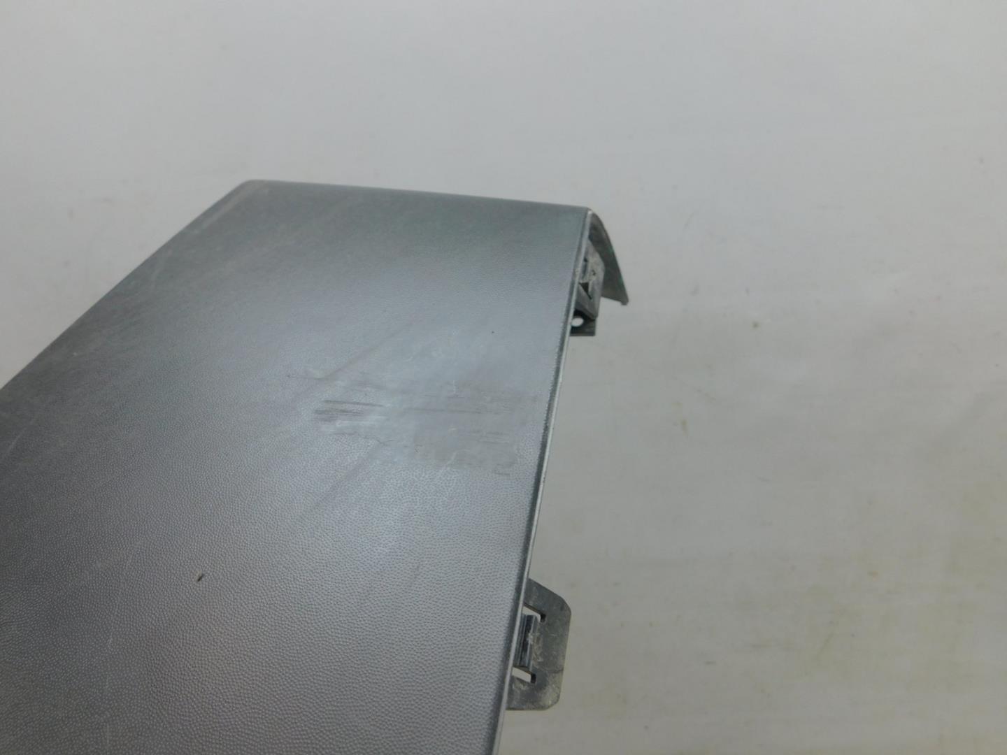 Накладка заднего бампера правая