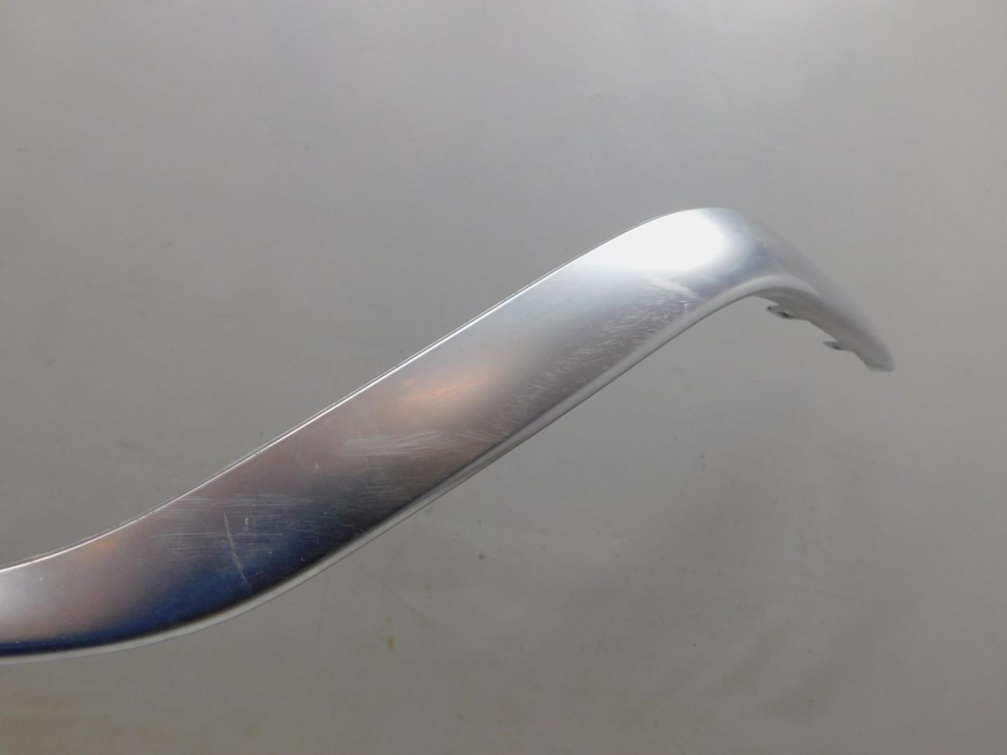 Молдинг переднего бампера