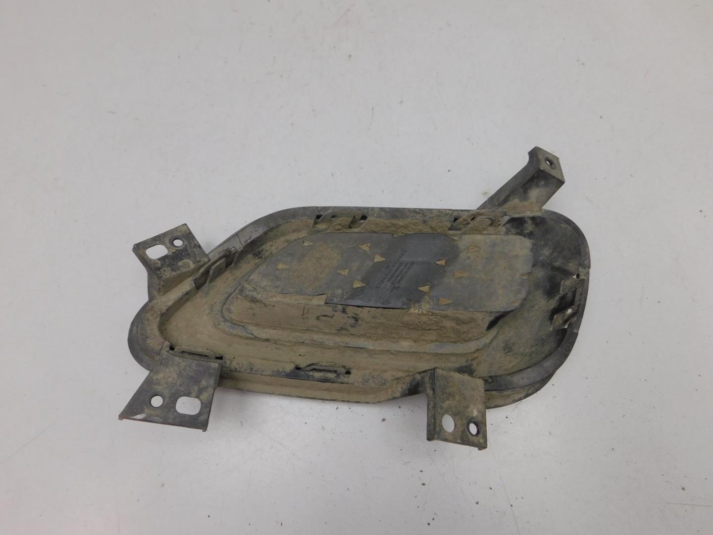 Накладка заднего бампера правая