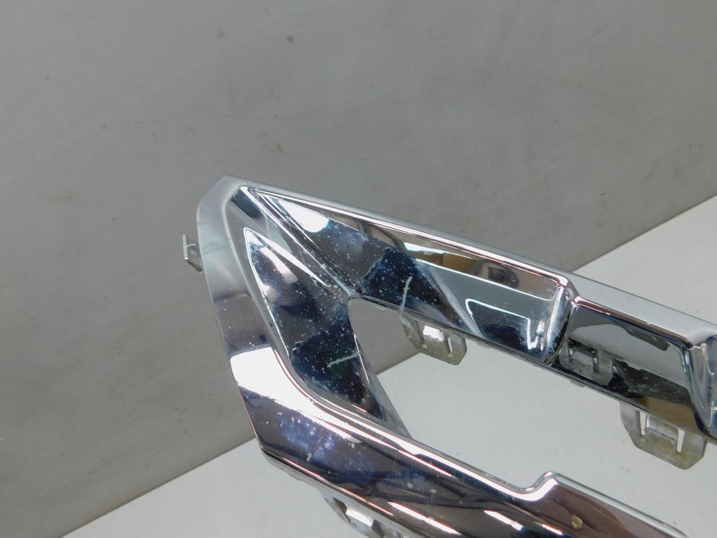 Накладка заднего бампера правая