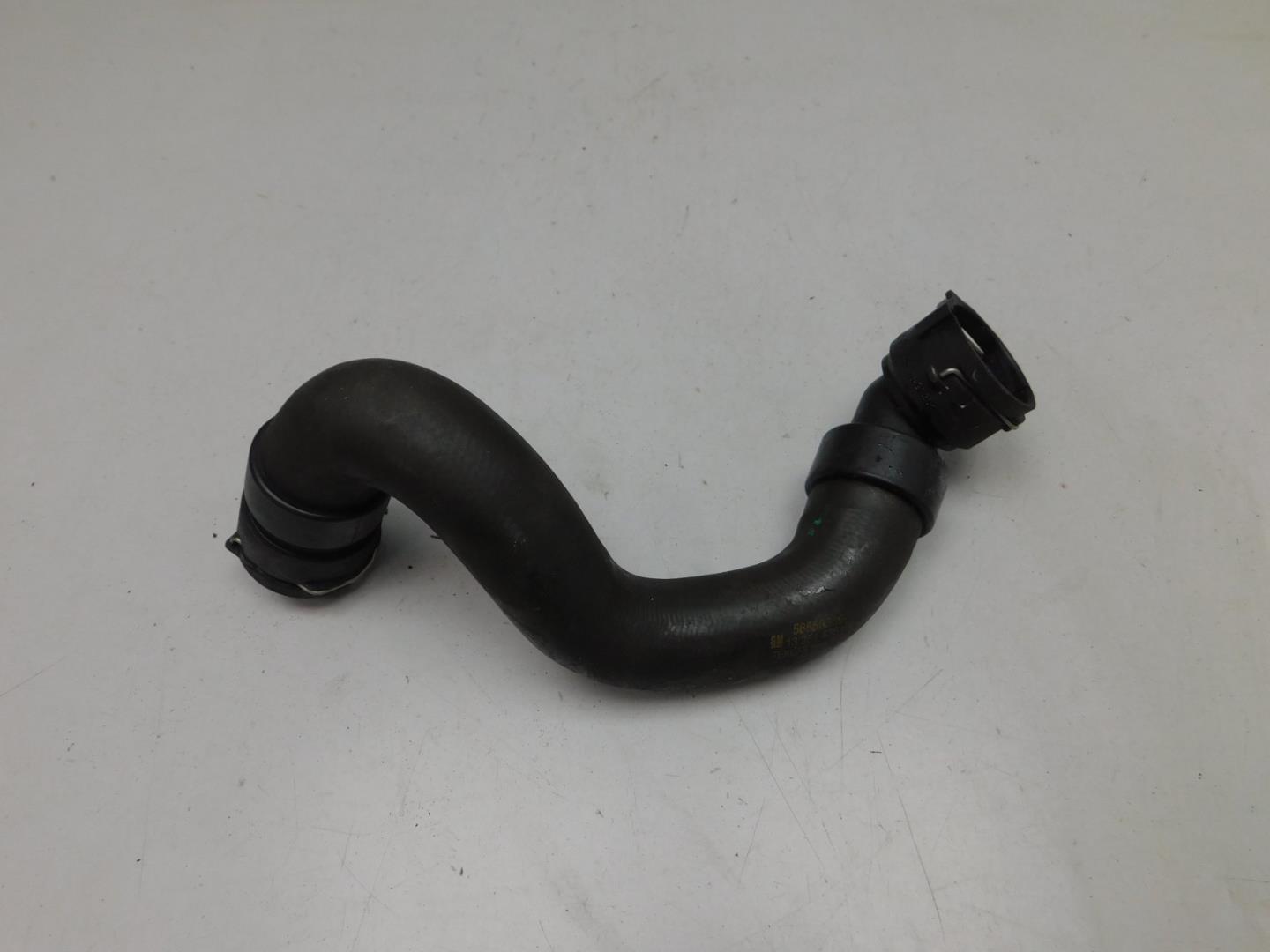 Шланг системы охлаждения