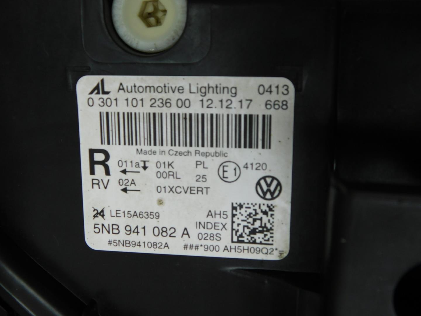 Фара правая