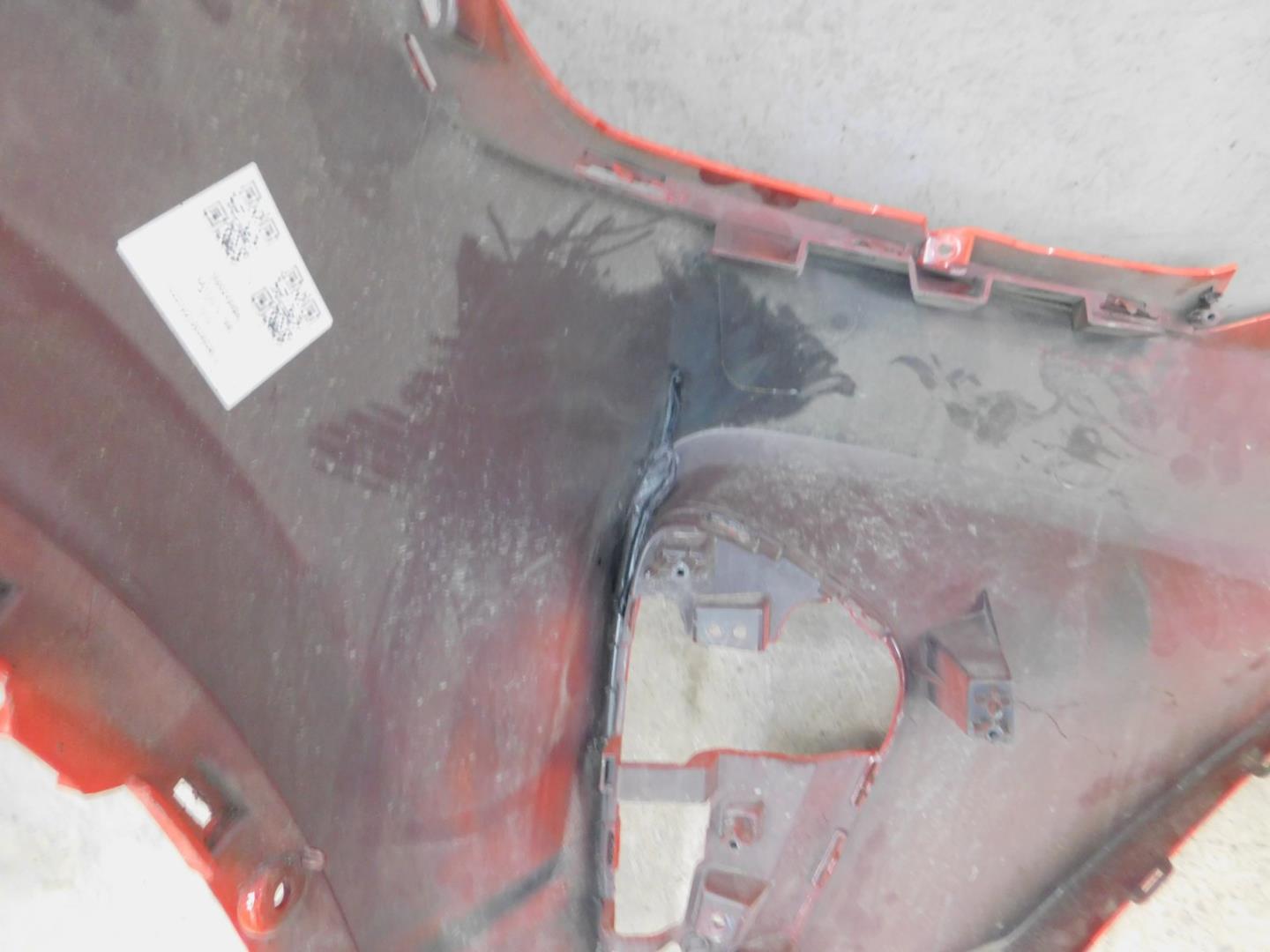 Бампер передний