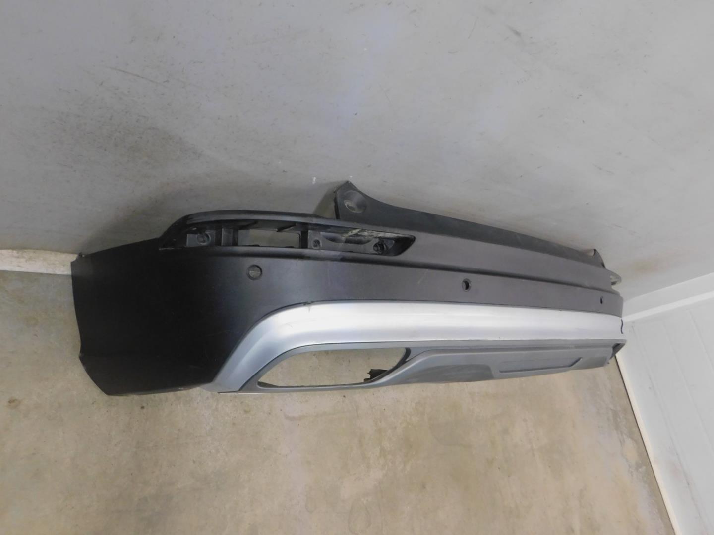 Бампер задний