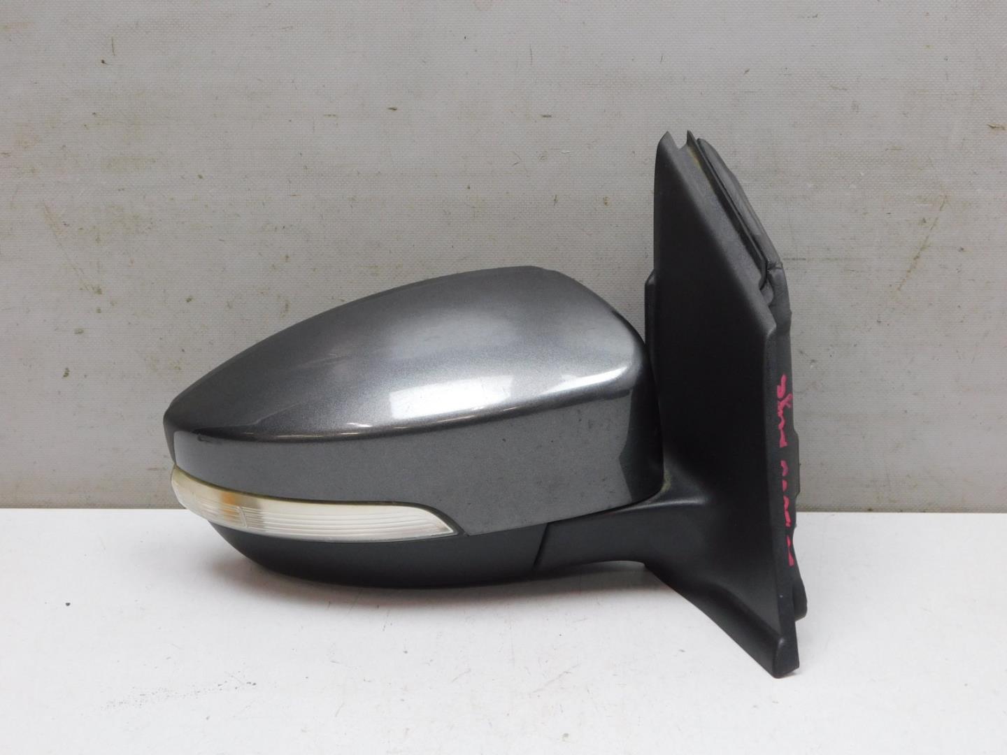 Зеркало правое электрическое