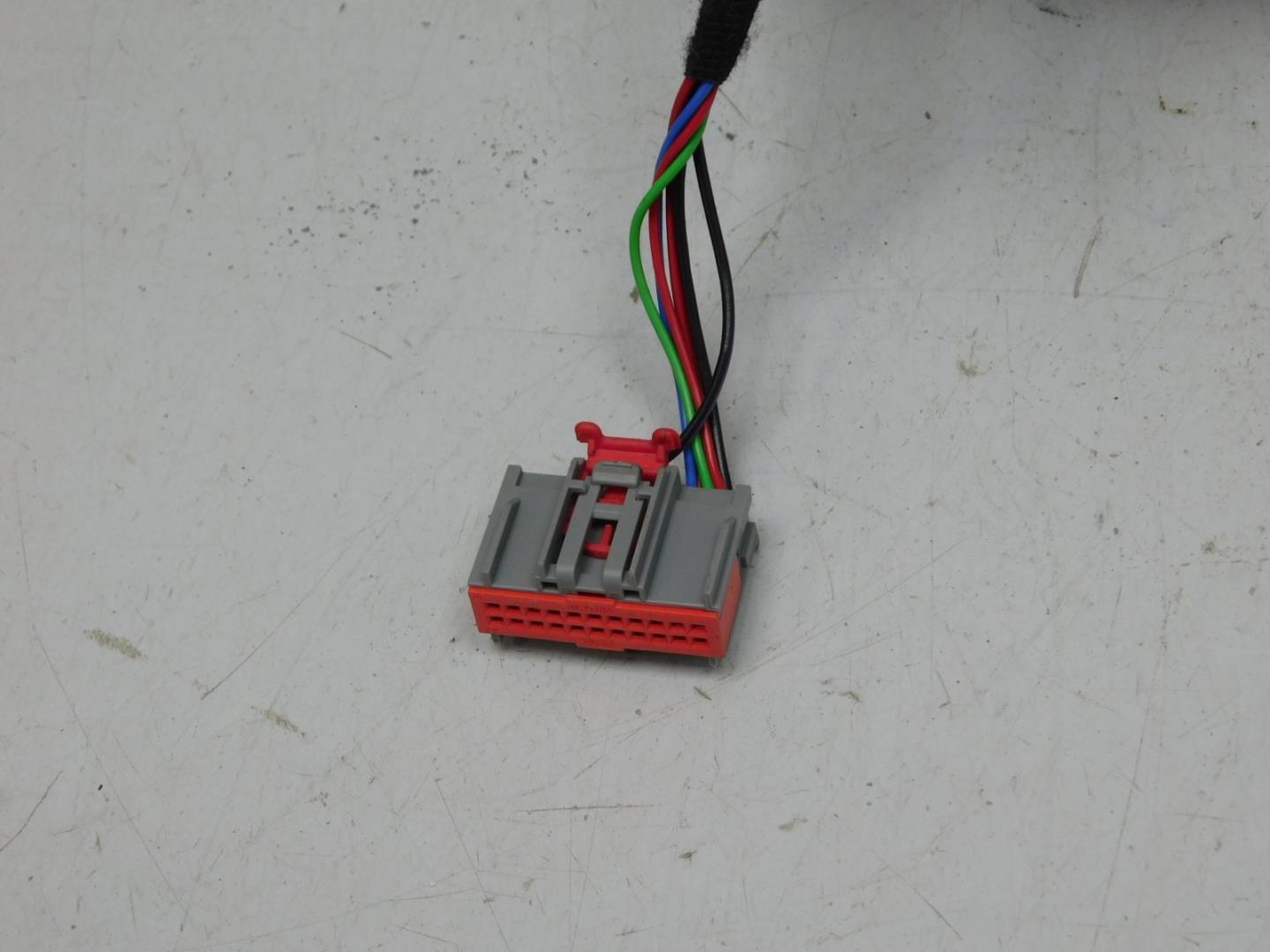 Зеркало правое электрическое