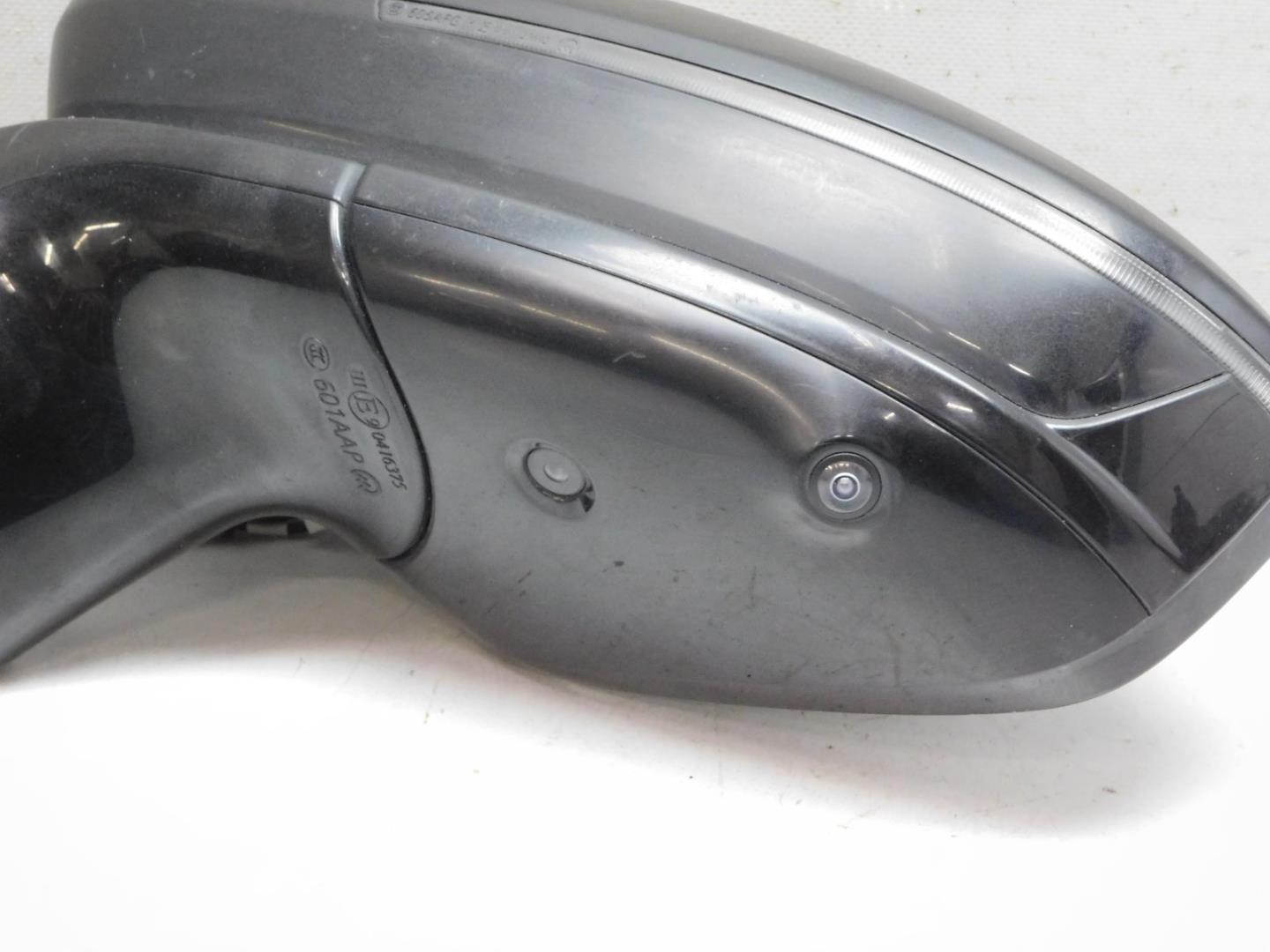 Зеркало левое электрическое