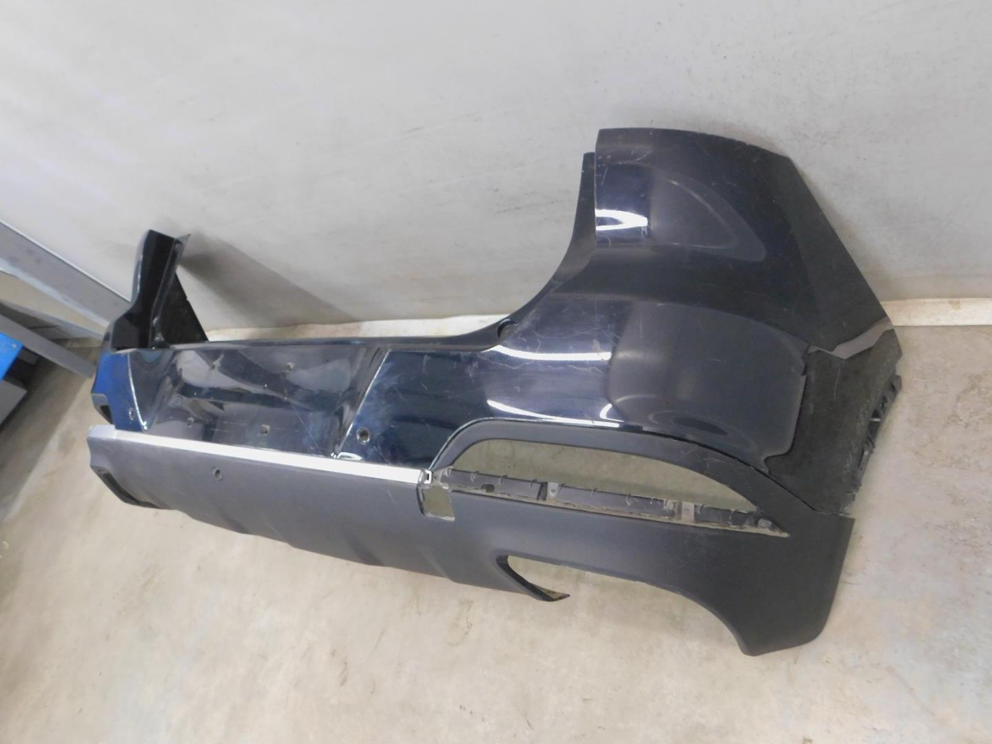 Бампер задний