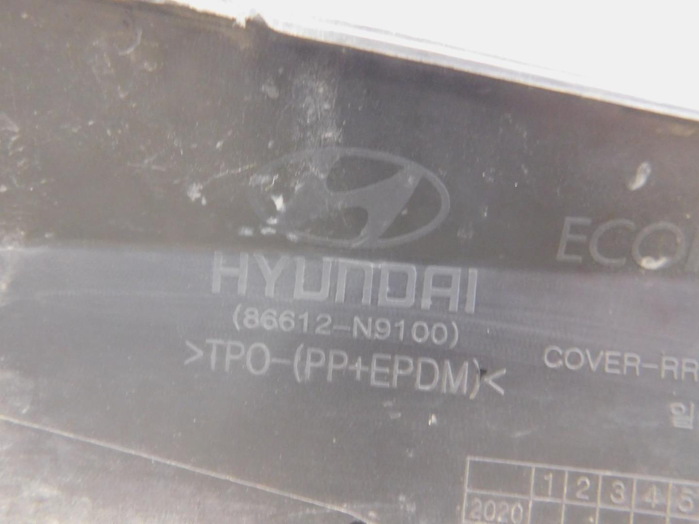 Бампер задний