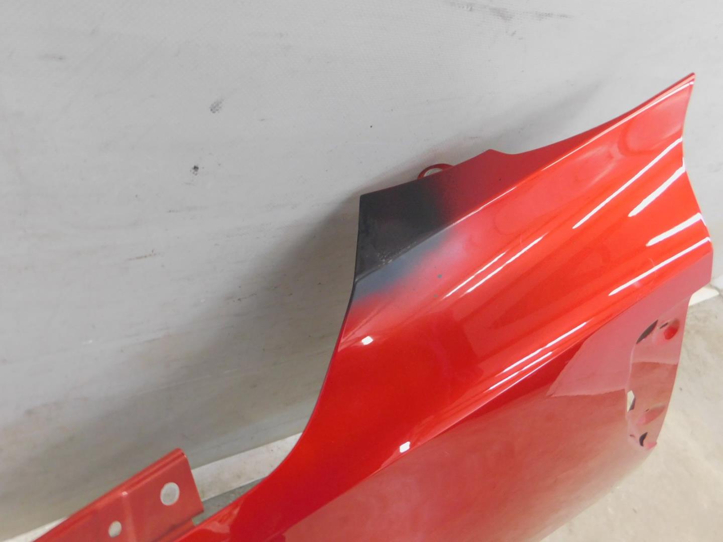 Крыло переднее левое