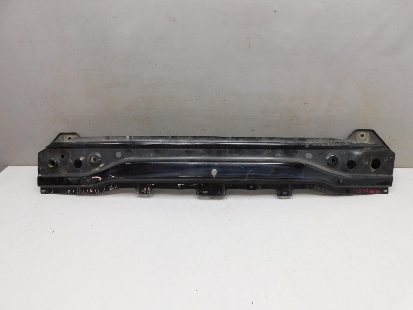 Усилитель заднего бампера