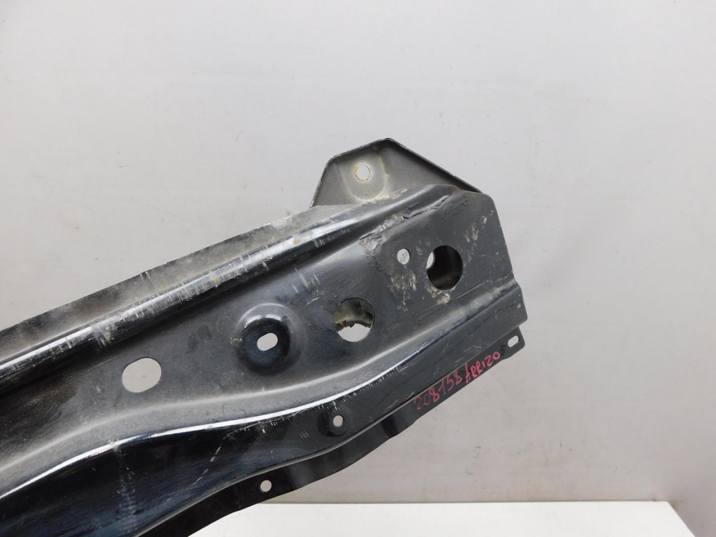 Усилитель заднего бампера