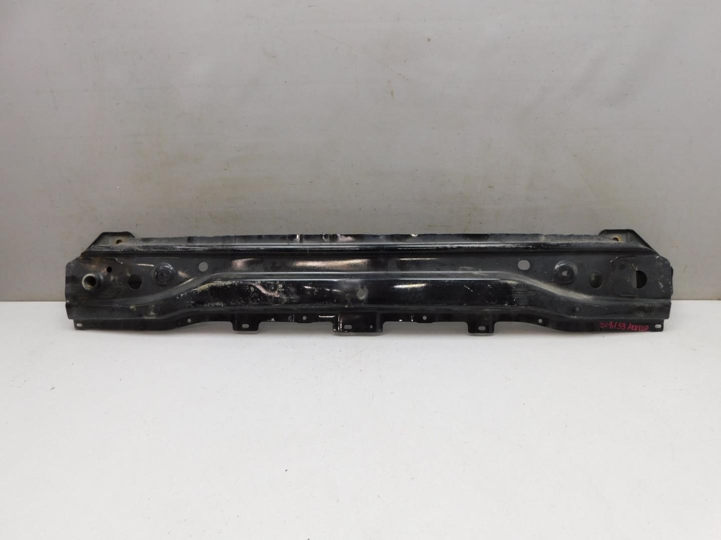 Усилитель заднего бампера