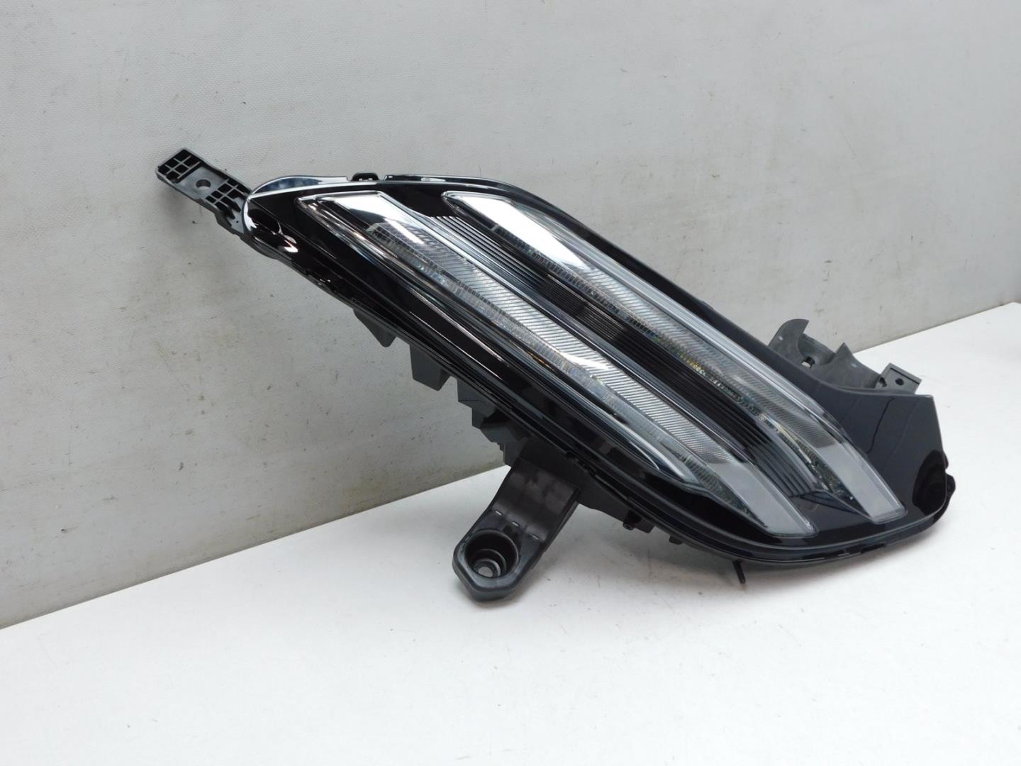 Габарит передний правый