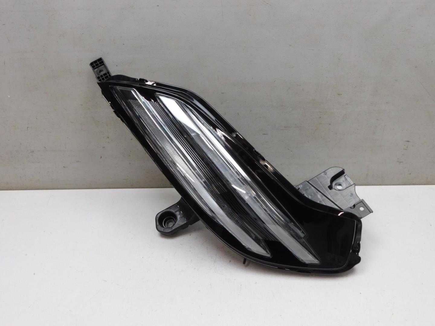 Габарит передний правый