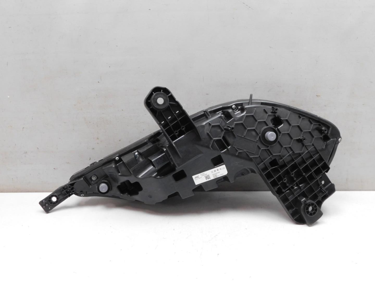 Габарит передний правый