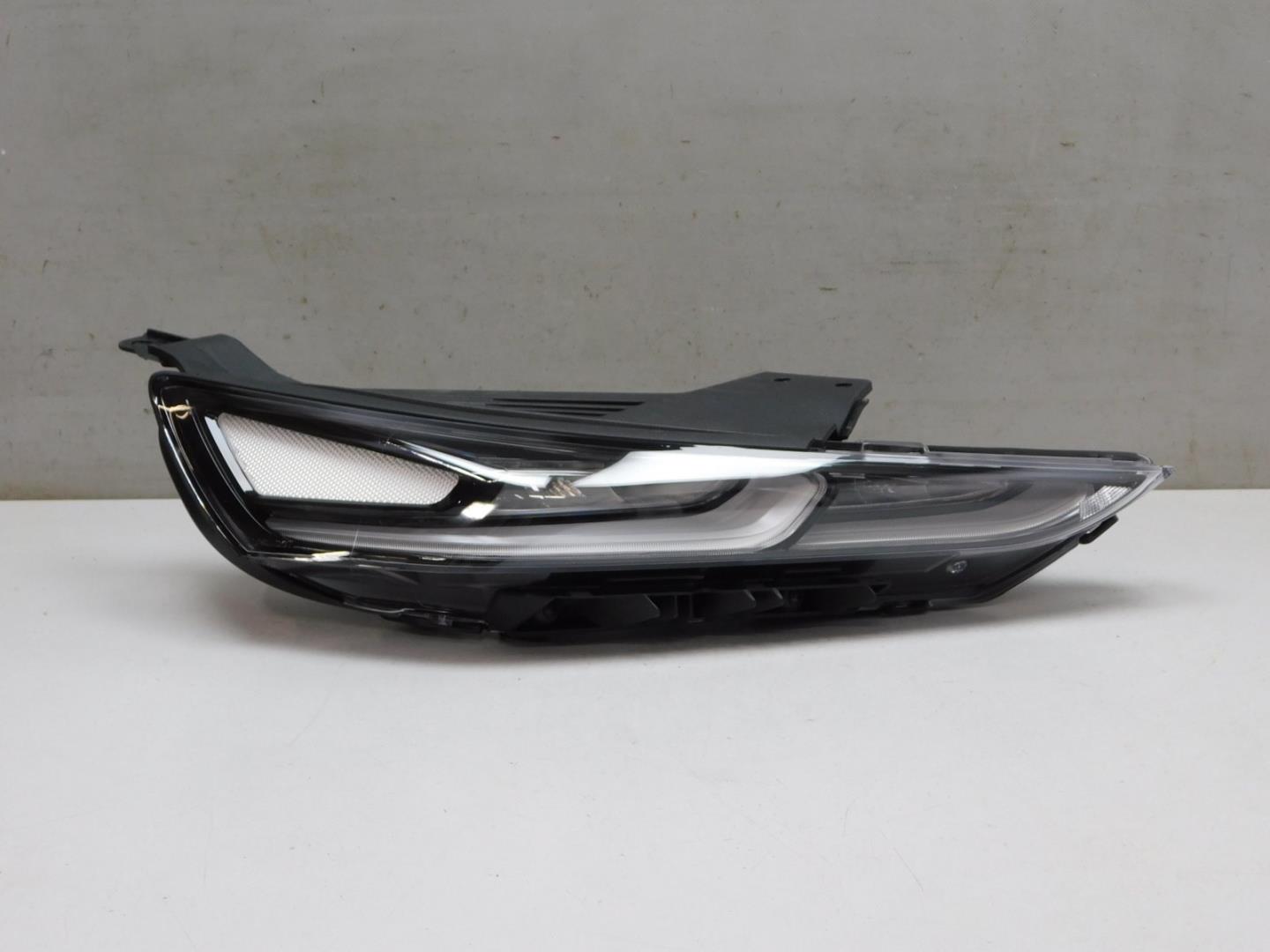 Габарит передний правый