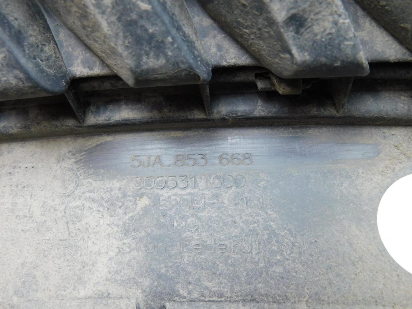 Решетка радиатора