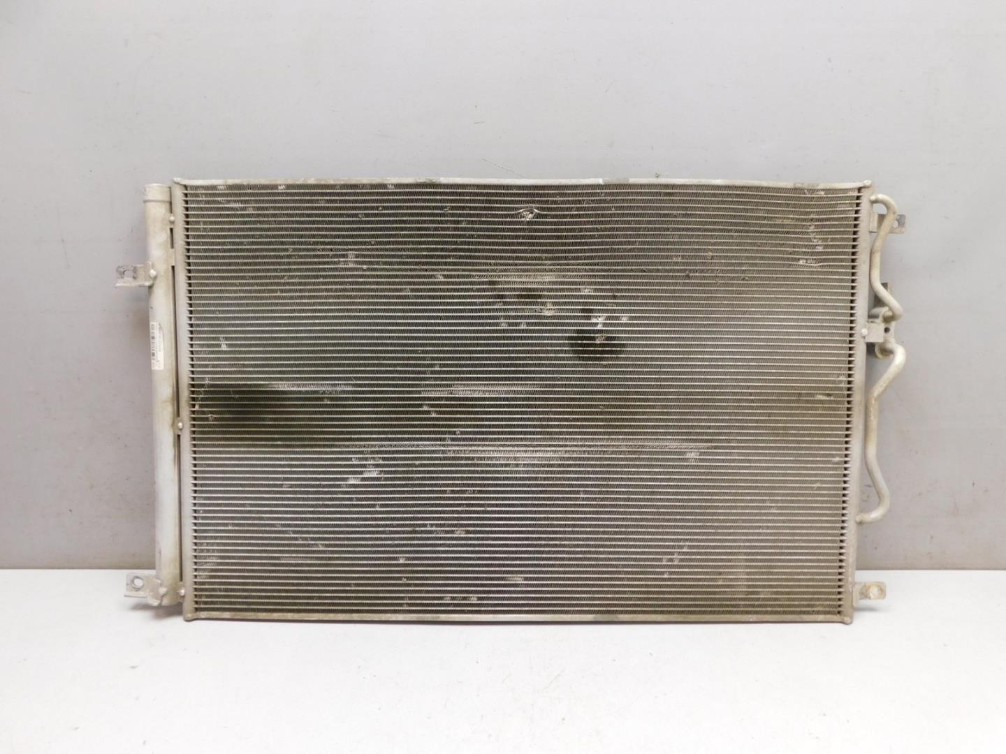 Радиатор кондиционера / конденсер