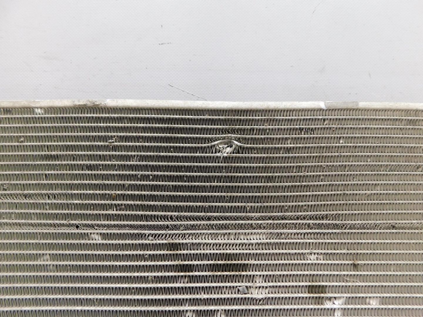 Радиатор кондиционера / конденсер