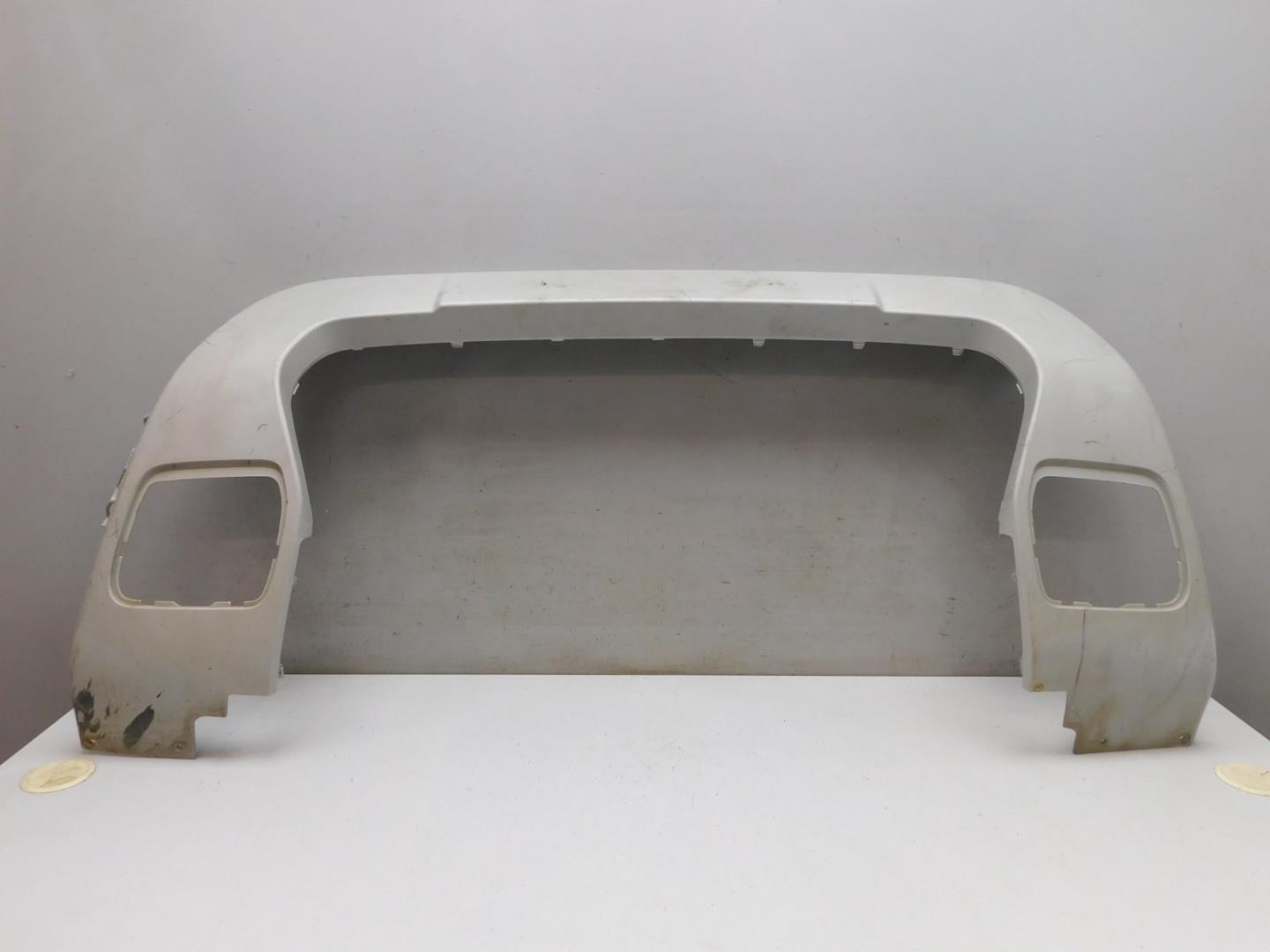 Накладка переднего бампера