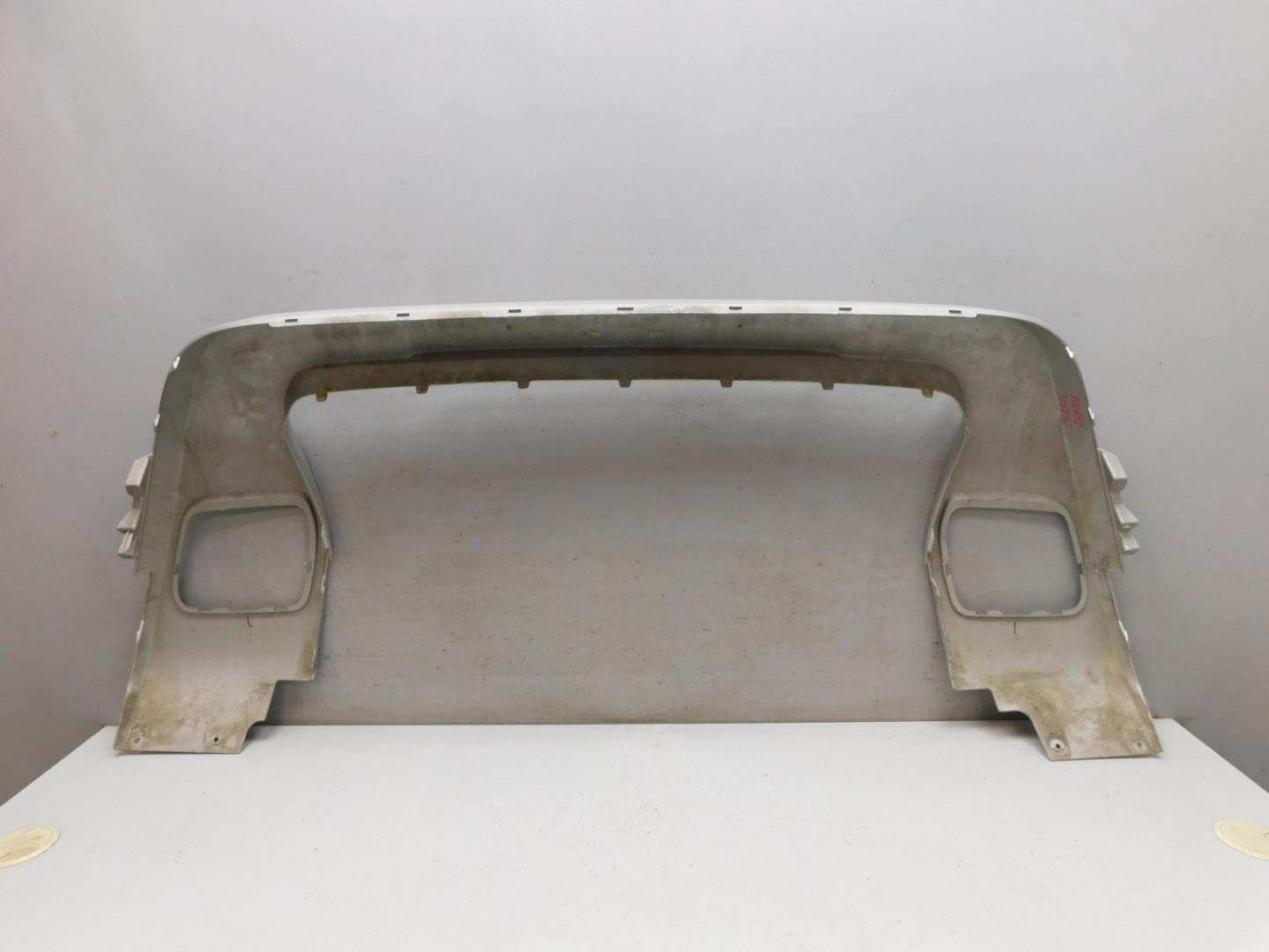 Накладка переднего бампера