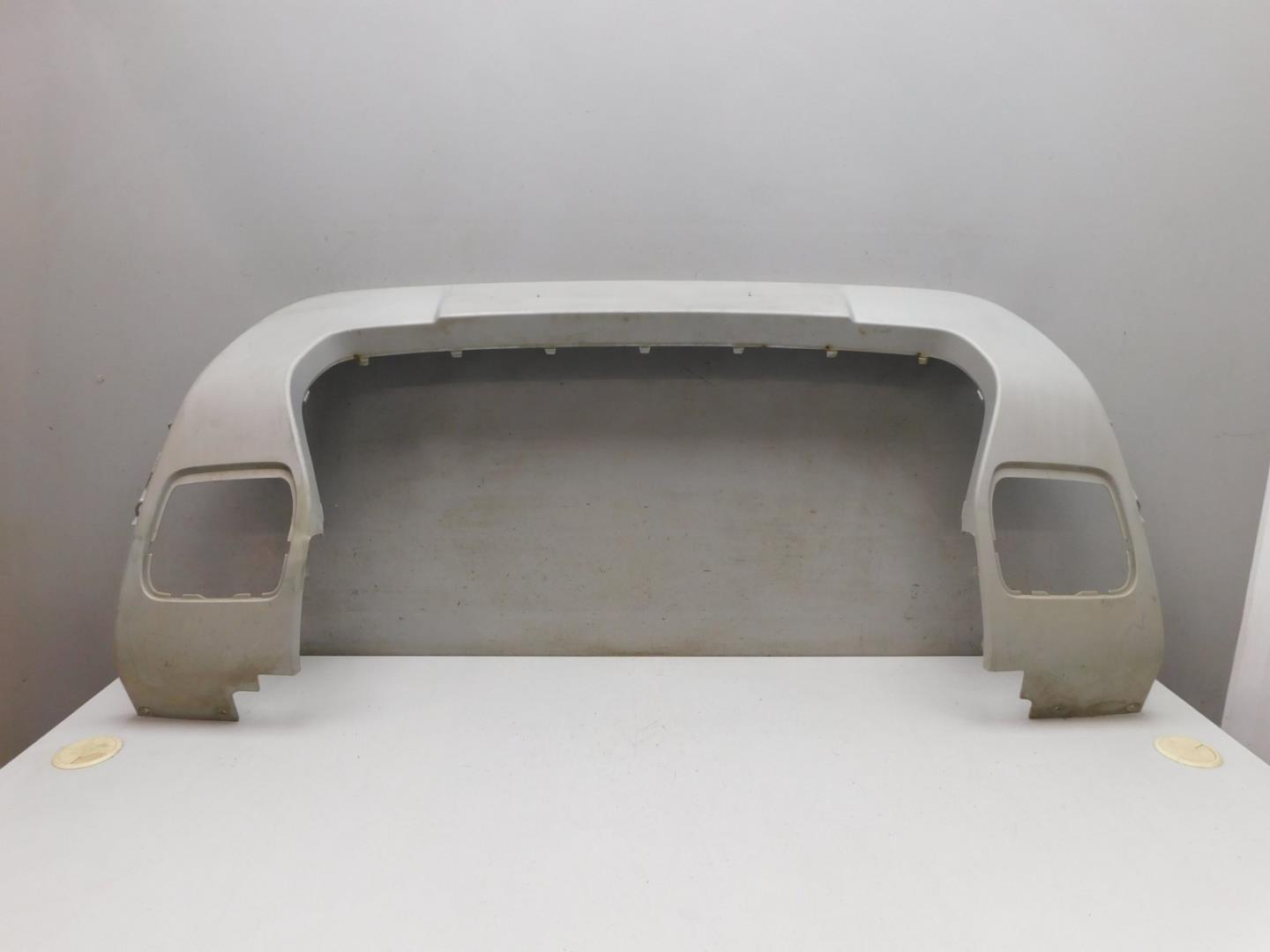 Накладка переднего бампера