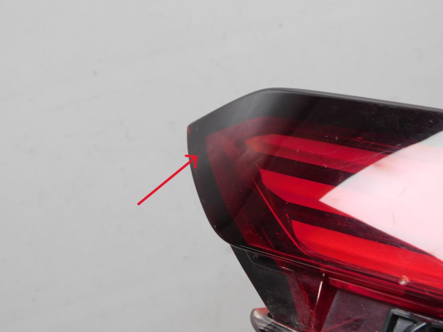 Фонарь задний внутренний правый