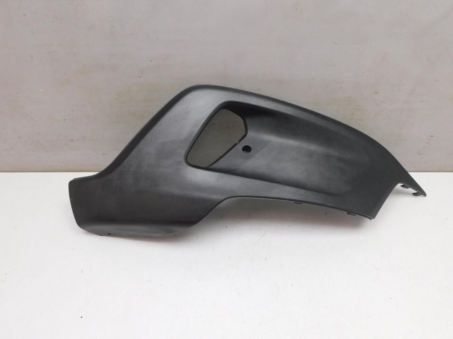 Накладка переднего бампера