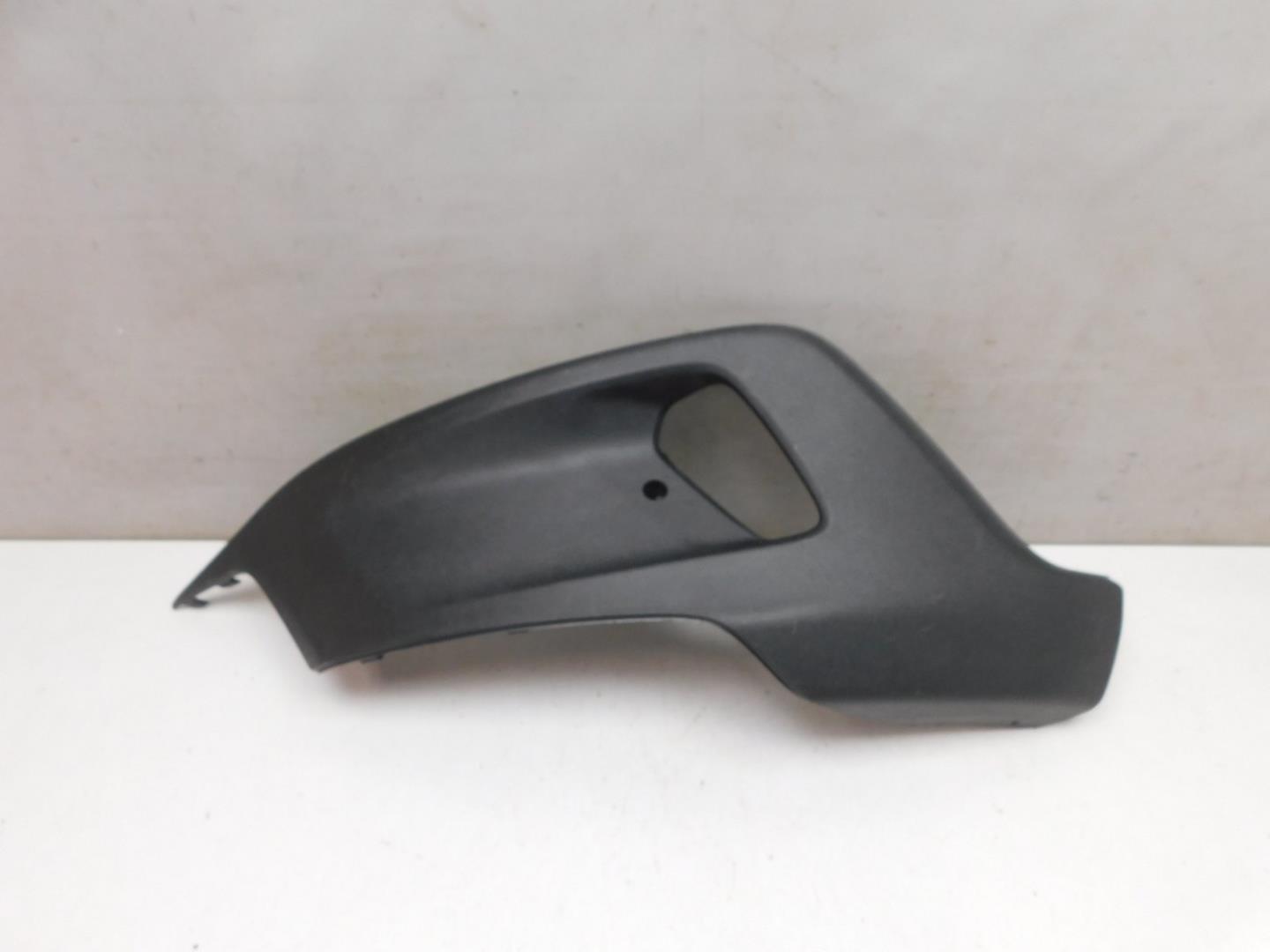 Накладка переднего бампера